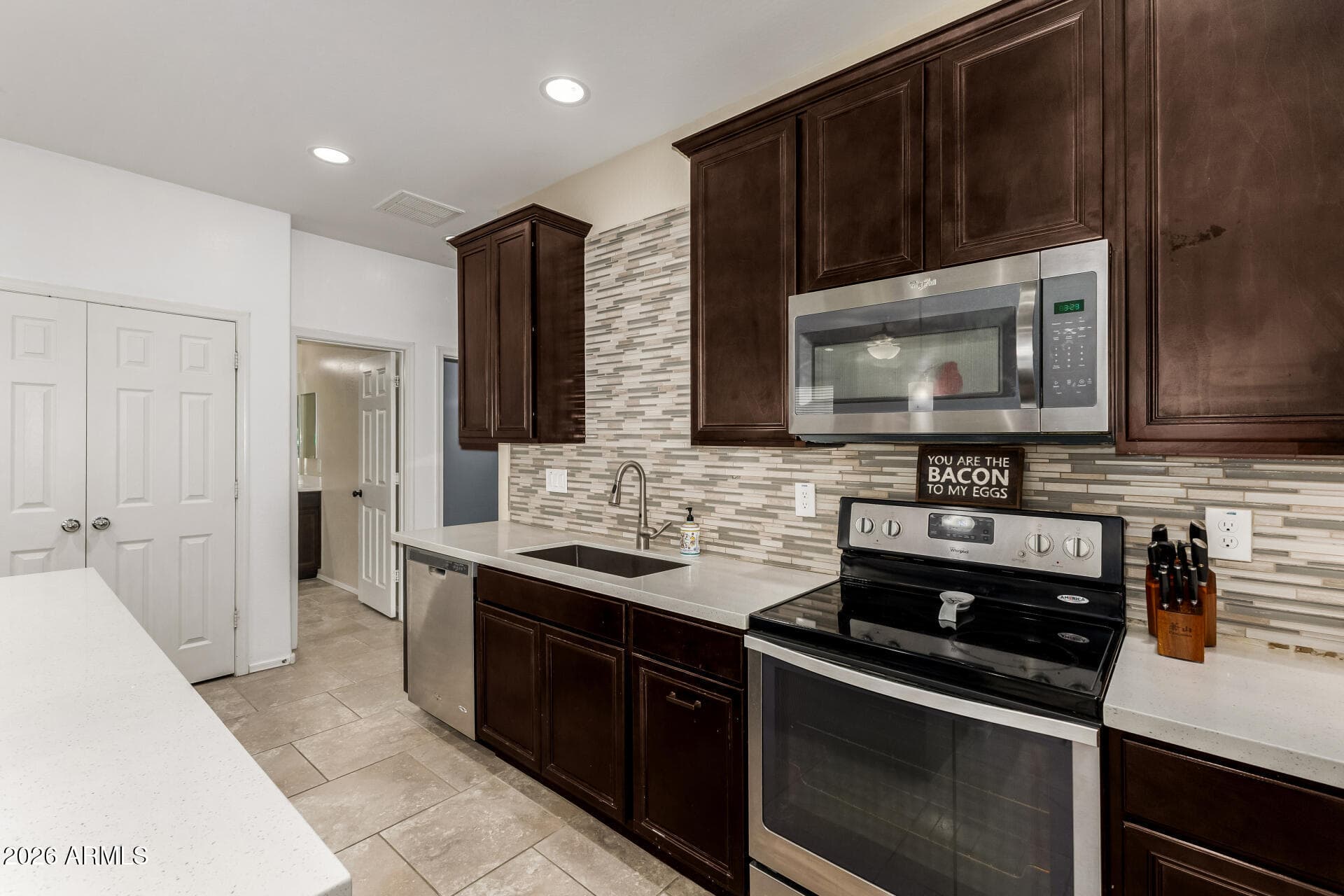 10243 W TOWNLEY Avenue, Peoria, AZ 85345 — photo 13 of 23