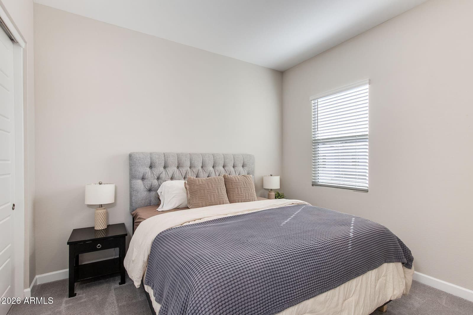 5010 E ANDERSON Drive, Scottsdale, AZ 85254 — photo 12 of 14