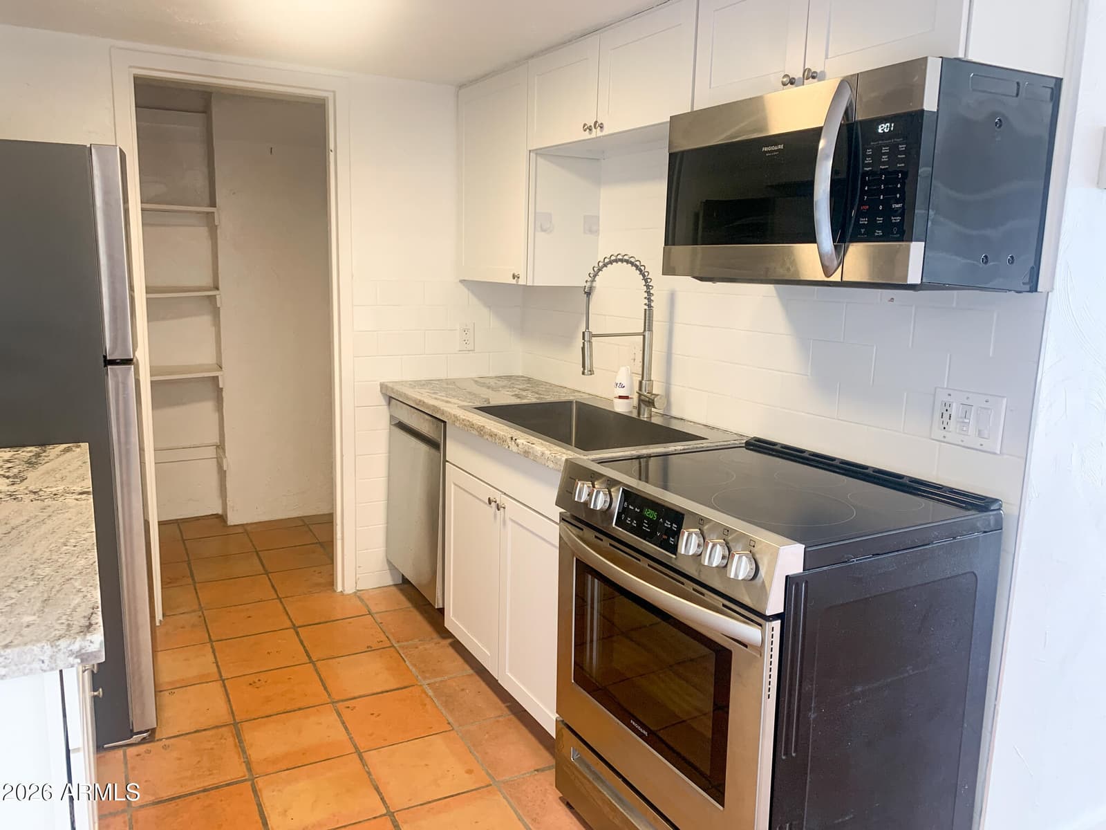 805 N 4th Avenue N 902, Phoenix, AZ 85003 — photo 7 of 34