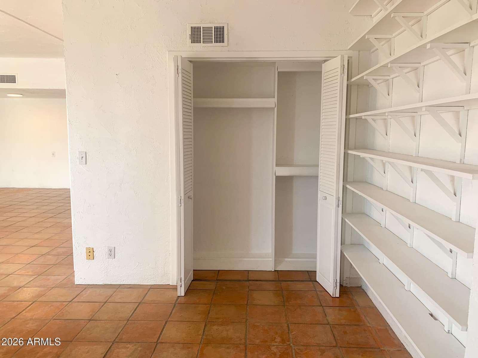 805 N 4th Avenue N 902, Phoenix, AZ 85003 — photo 19 of 34