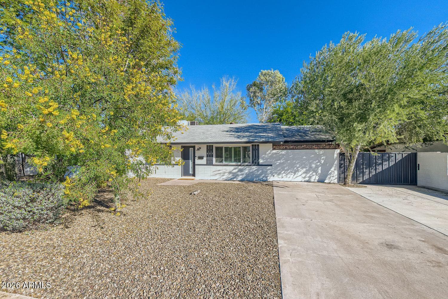 925 N 79TH Street, Scottsdale, AZ 85257 — photo 4 of 26