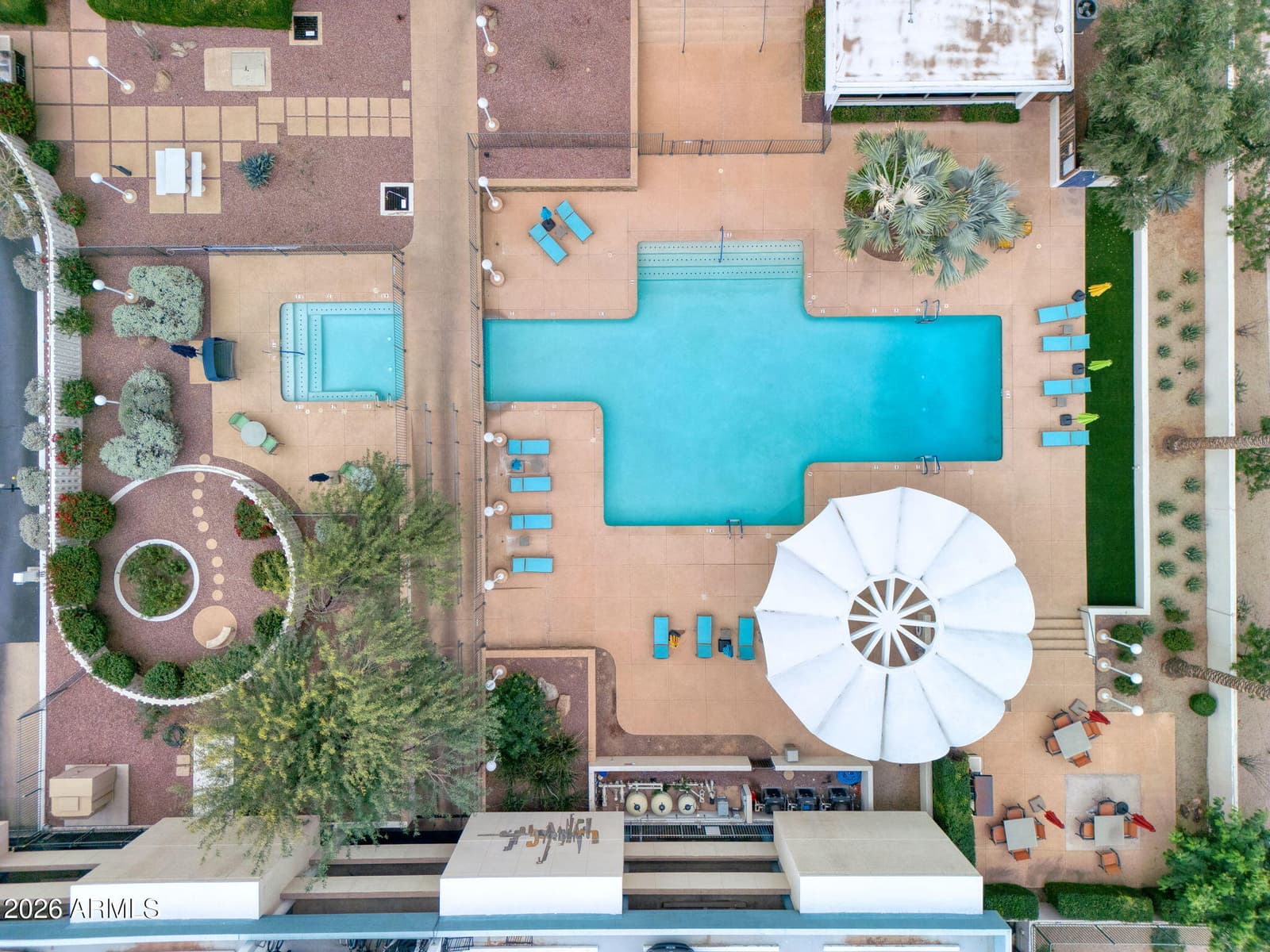 207 W CLARENDON Avenue 3H, Phoenix, AZ 85013 — photo 16 of 30