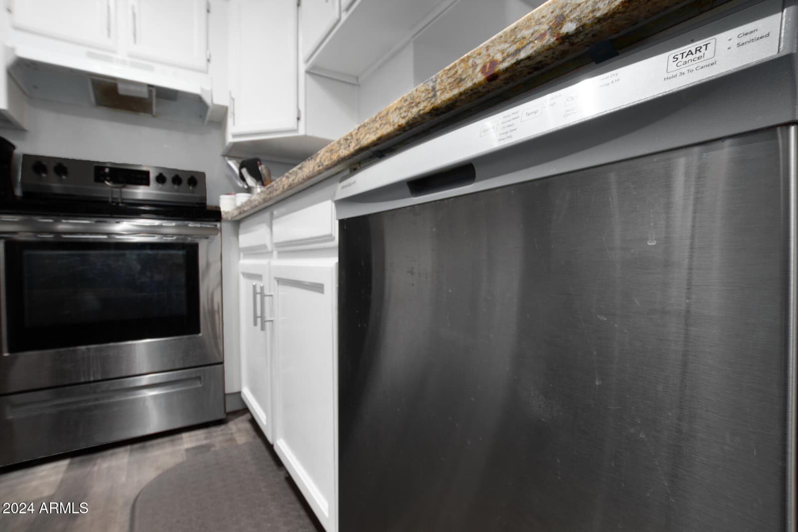 540 N MAY Street 2081, Mesa, AZ 85201 — photo 10 of 34