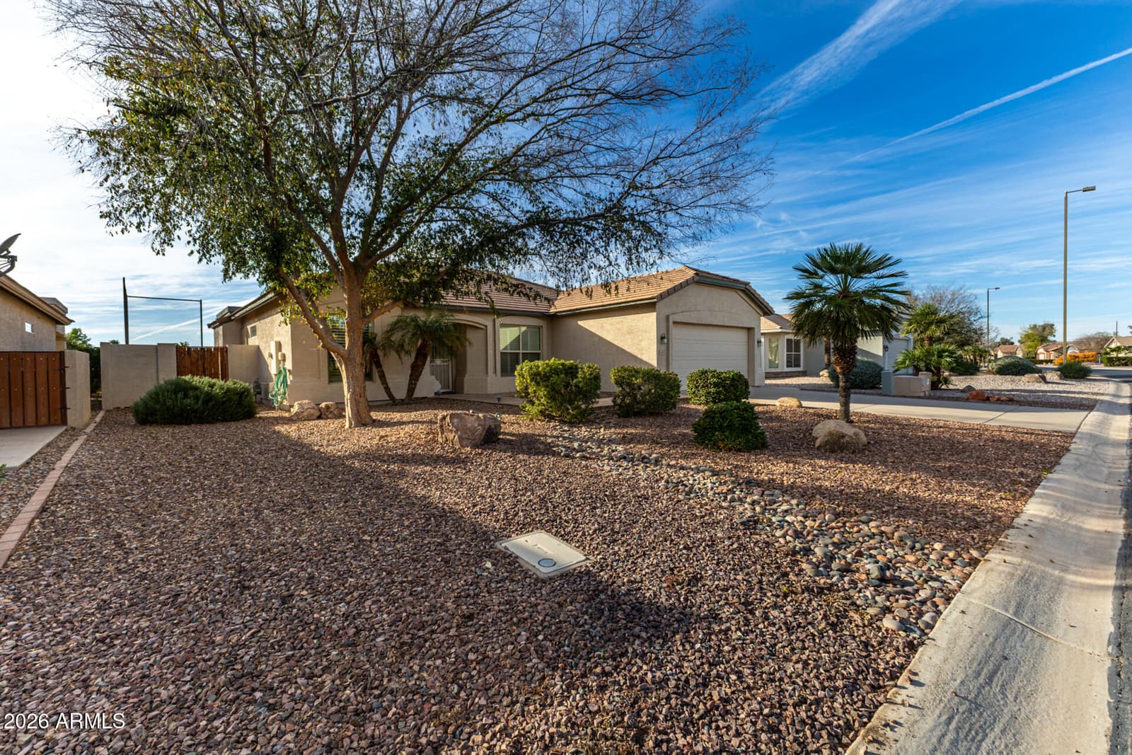 6202 S HUACHUCA Way, Chandler, AZ 85249 — photo 6 of 30
