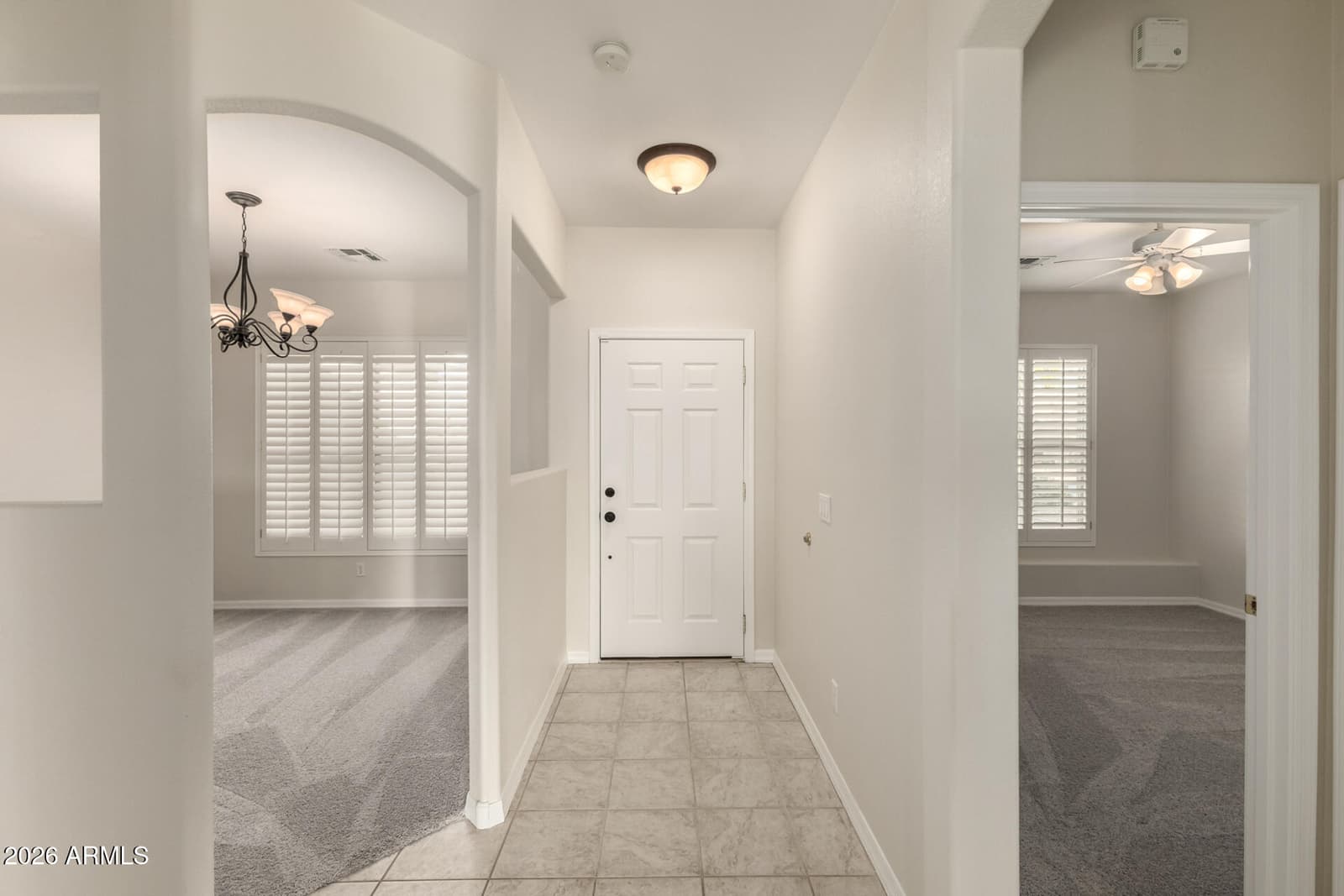 6202 S HUACHUCA Way, Chandler, AZ 85249 — photo 8 of 30