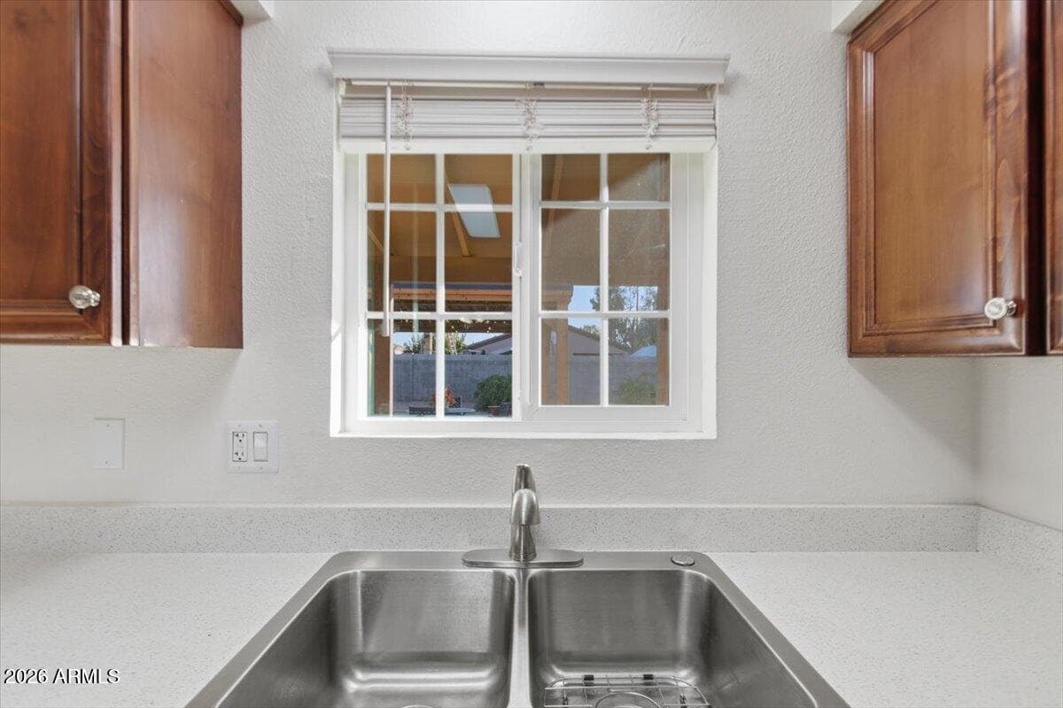 2507 E LIBBY Street, Phoenix, AZ 85032 — photo 9 of 30