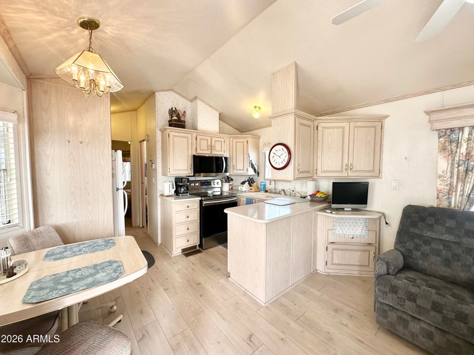 111 S GREENFIELD Road 603, Mesa, AZ 85206 — photo 9 of 61