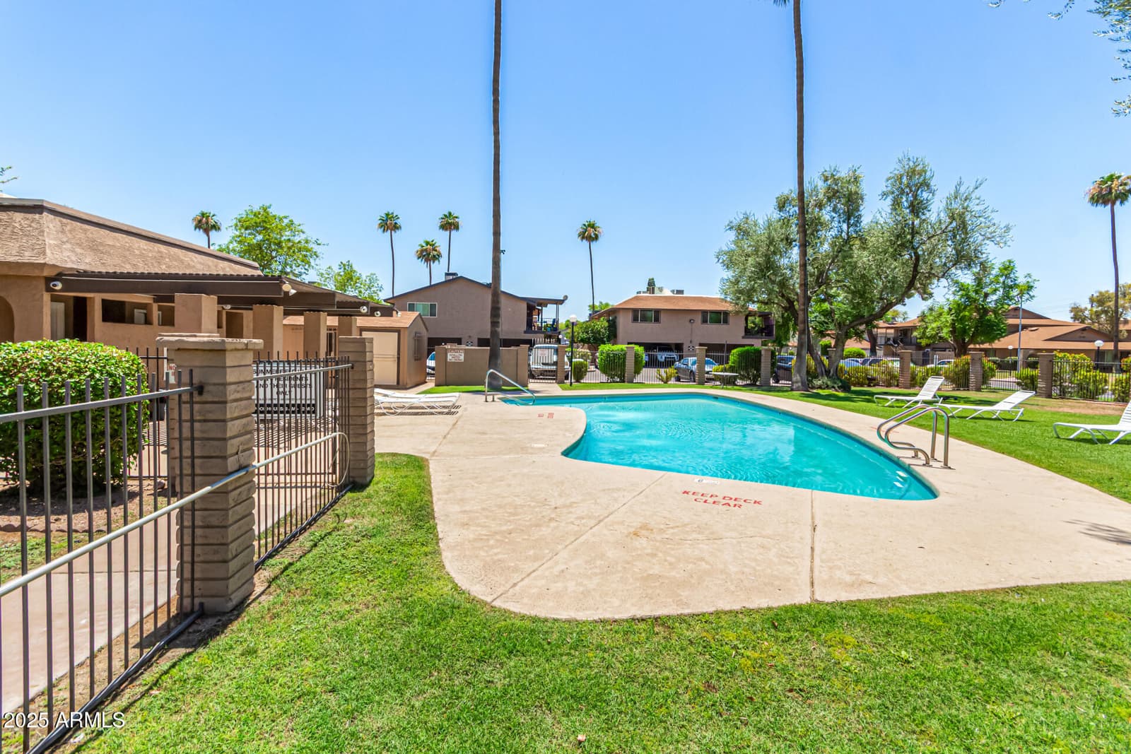 8532 E PORTLAND Street, Scottsdale, AZ 85257 — photo 4 of 24
