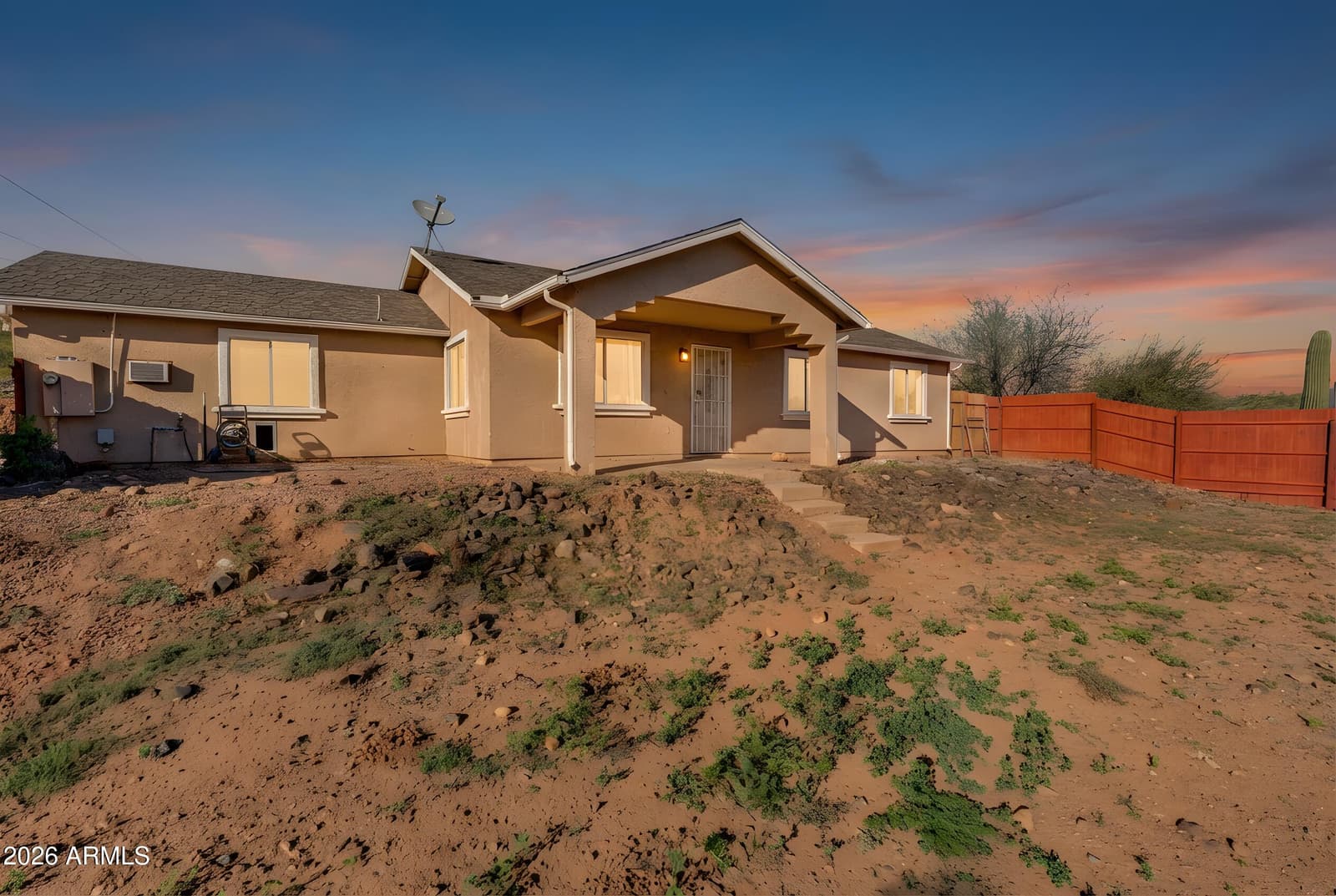 33665 S INCLINE Drive, Black Canyon City, AZ 85324 — photo 9 of 40