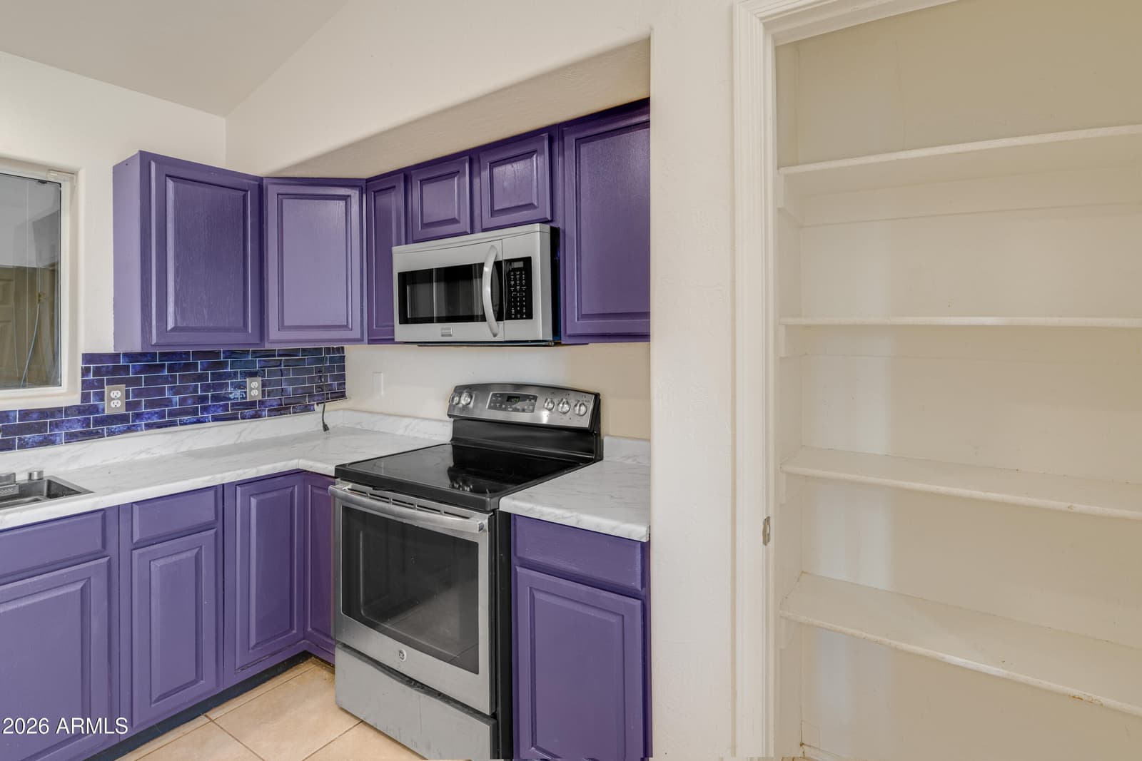 33665 S INCLINE Drive, Black Canyon City, AZ 85324 — photo 19 of 40