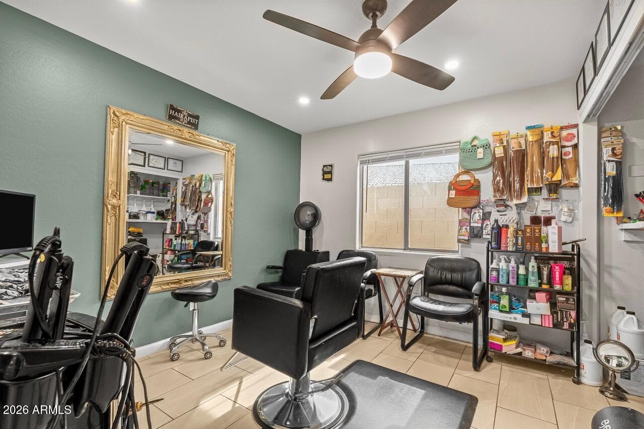 8830 N 20TH Drive, Phoenix, AZ 85021 — photo 11 of 43
