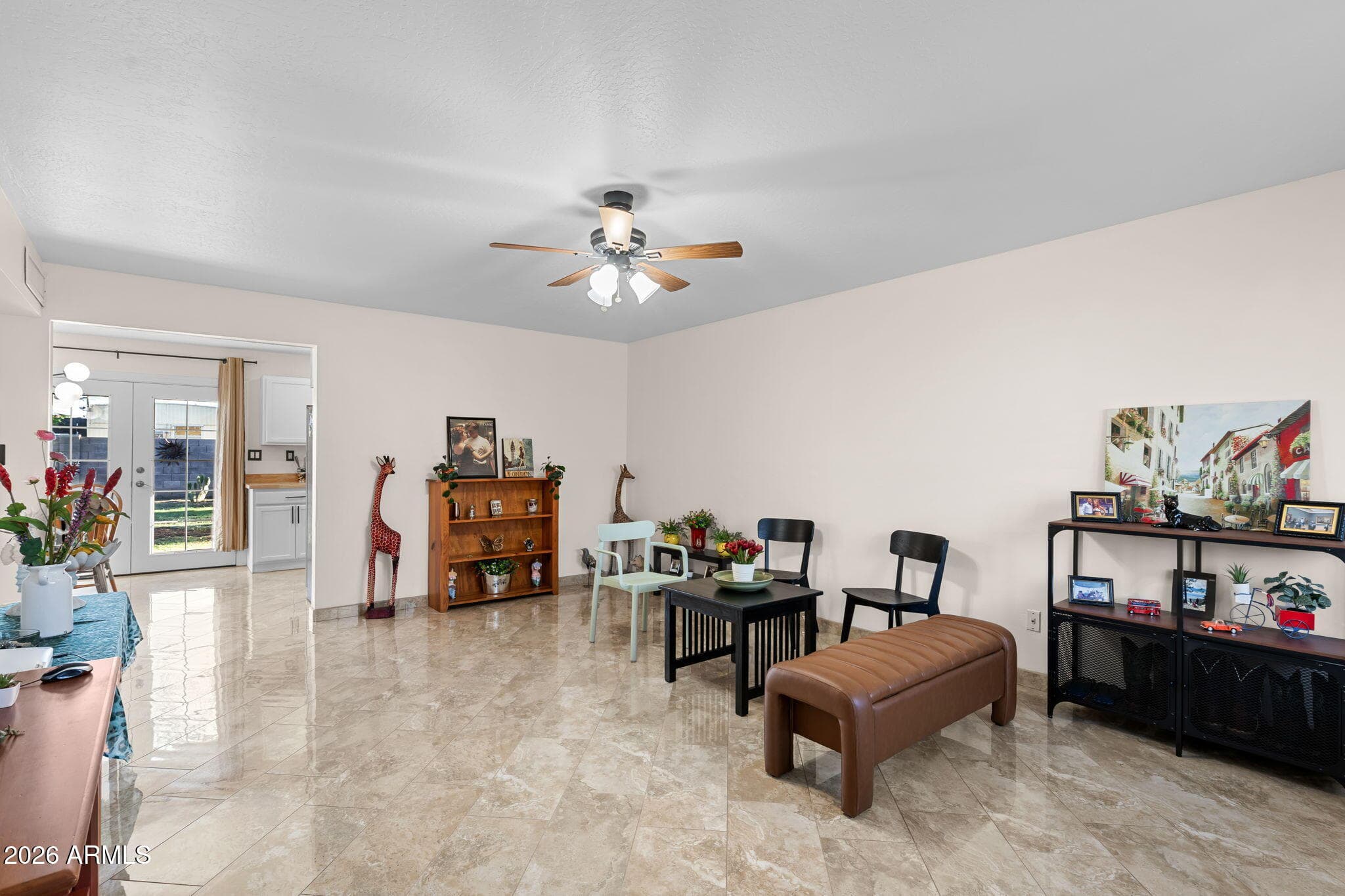 2827 W FOOTHILL Drive, Phoenix, AZ 85027 — photo 2 of 17