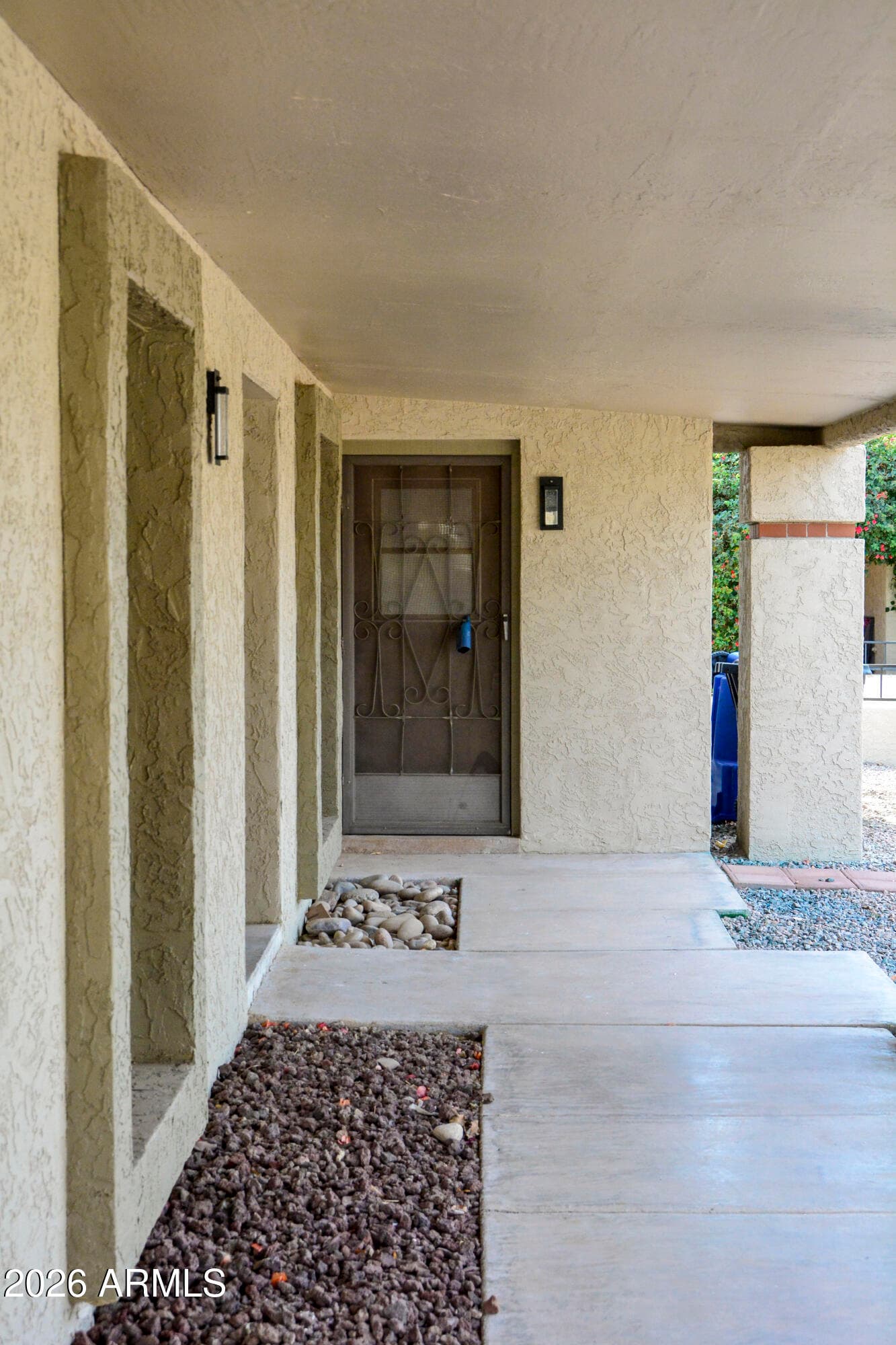 2529 N DORAL Circle, Mesa, AZ 85215 — photo 6 of 84