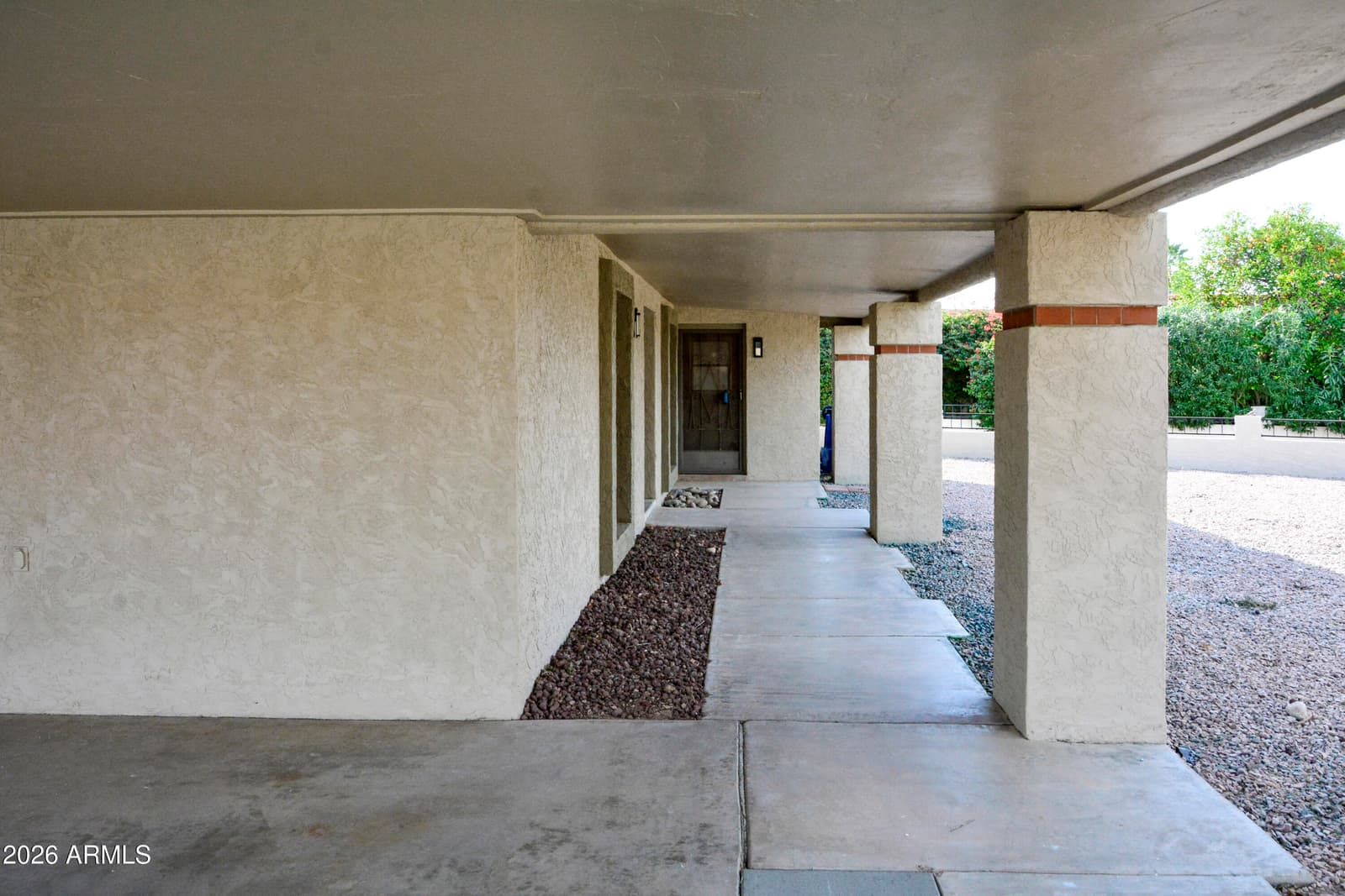 2529 N DORAL Circle, Mesa, AZ 85215 — photo 10 of 84