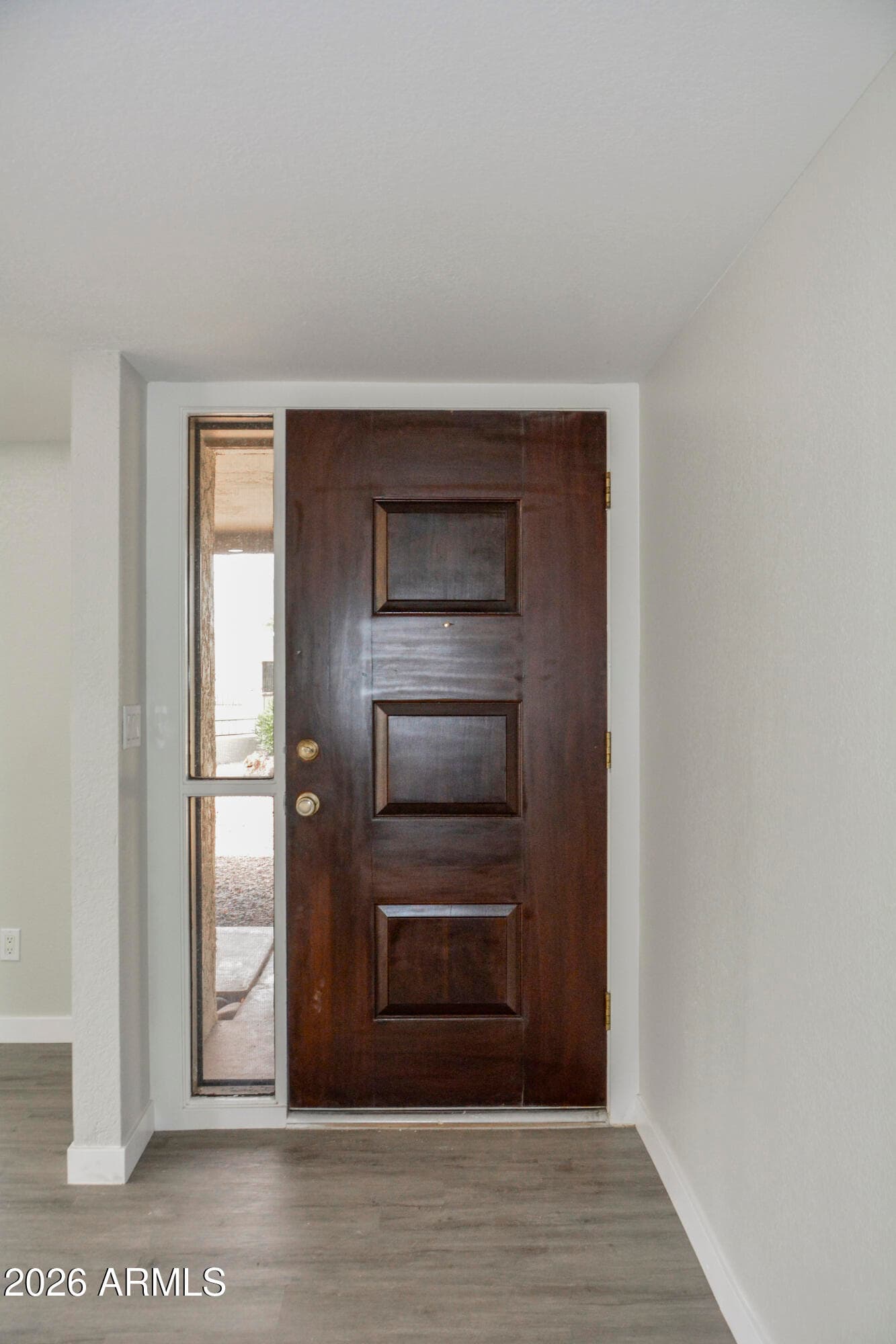 2529 N DORAL Circle, Mesa, AZ 85215 — photo 9 of 84