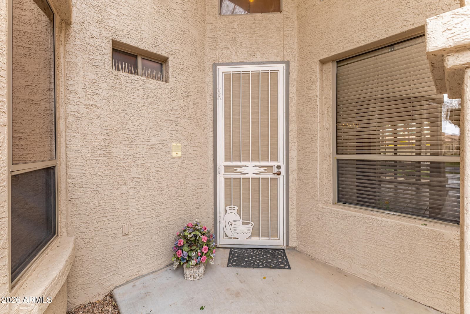 9741 E HOLIDAY Way, Sun Lakes, AZ 85248 — photo 4 of 45