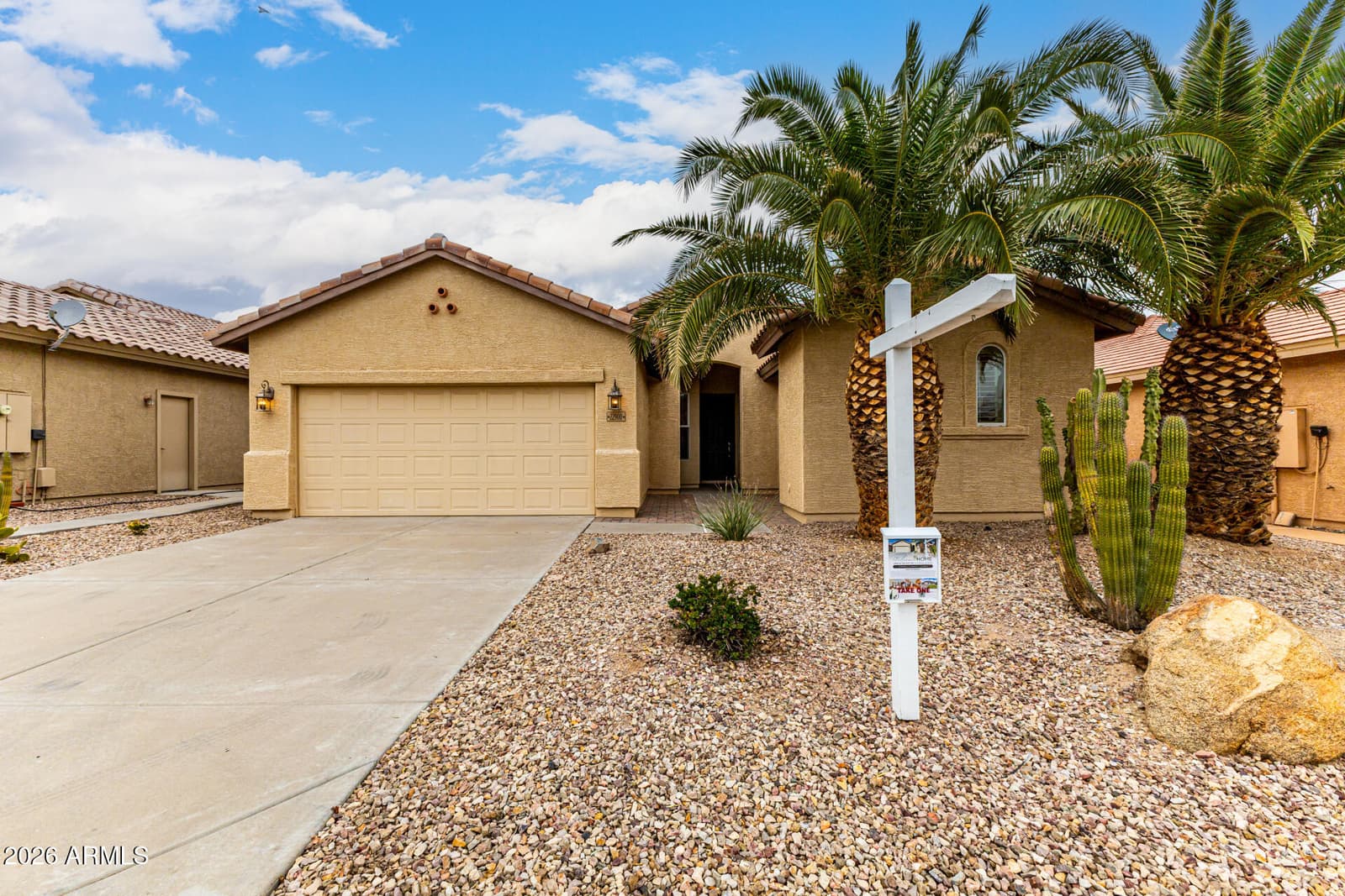 22900 W TWILIGHT Trail, Buckeye, AZ 85326 — photo 6 of 56
