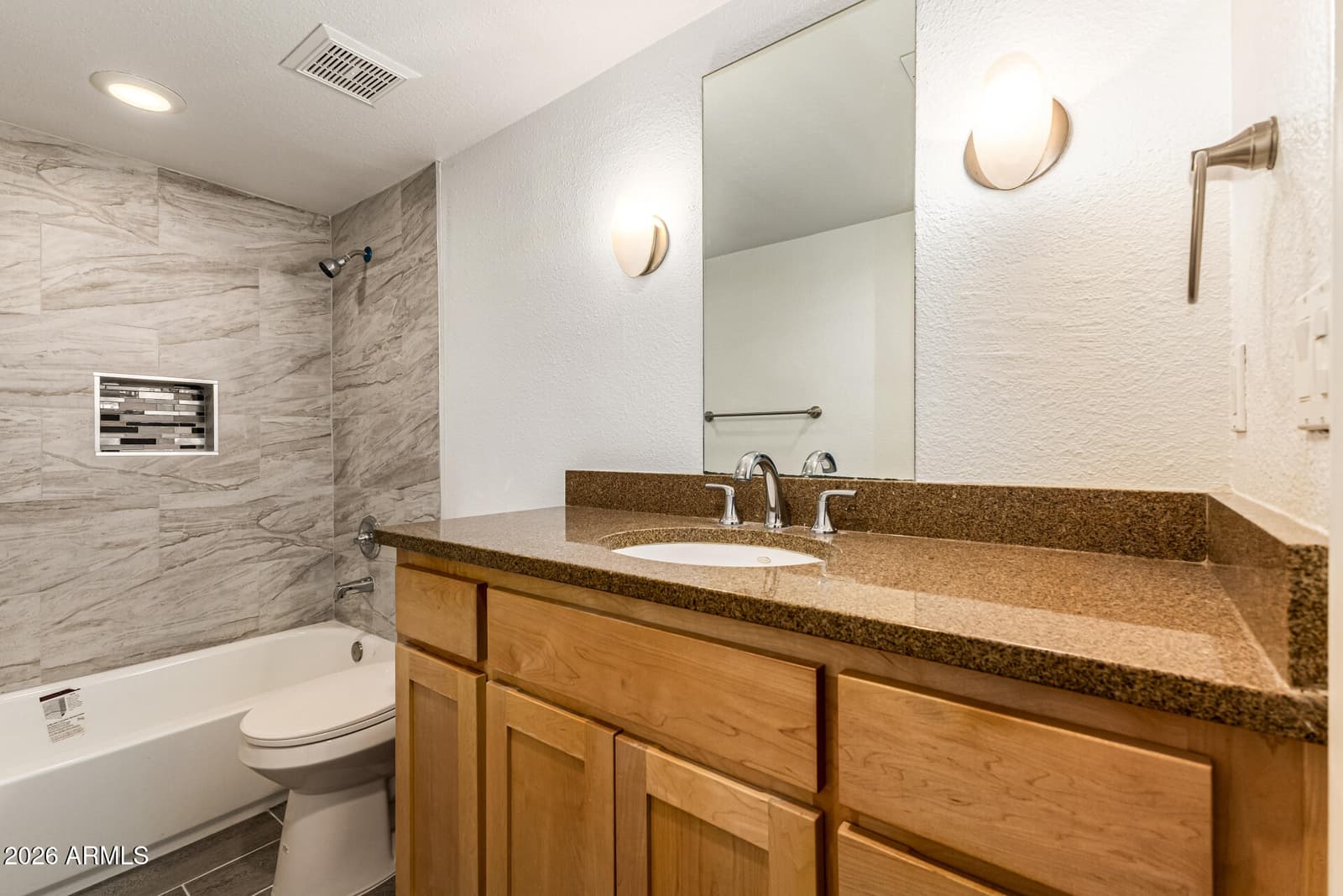 4704 E PARADISE VILLAGE Parkway N 211, Phoenix, AZ 85032 — photo 12 of 27