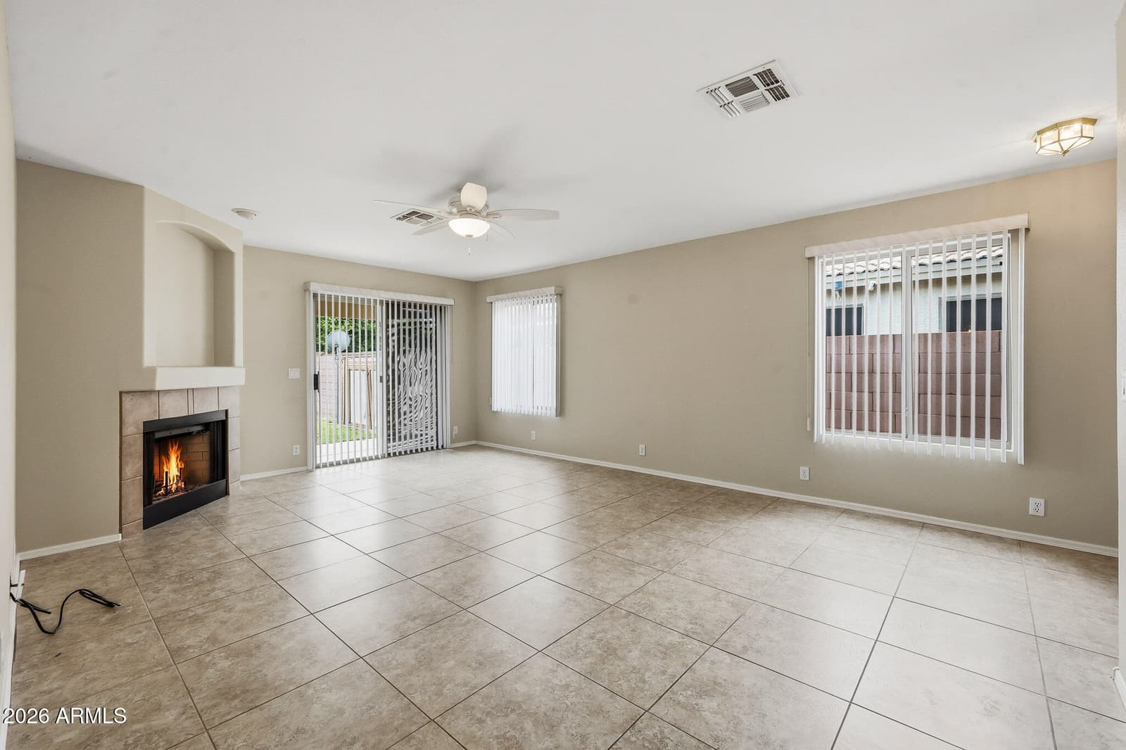 3437 W LOUISE Drive, Phoenix, AZ 85027 — photo 13 of 26
