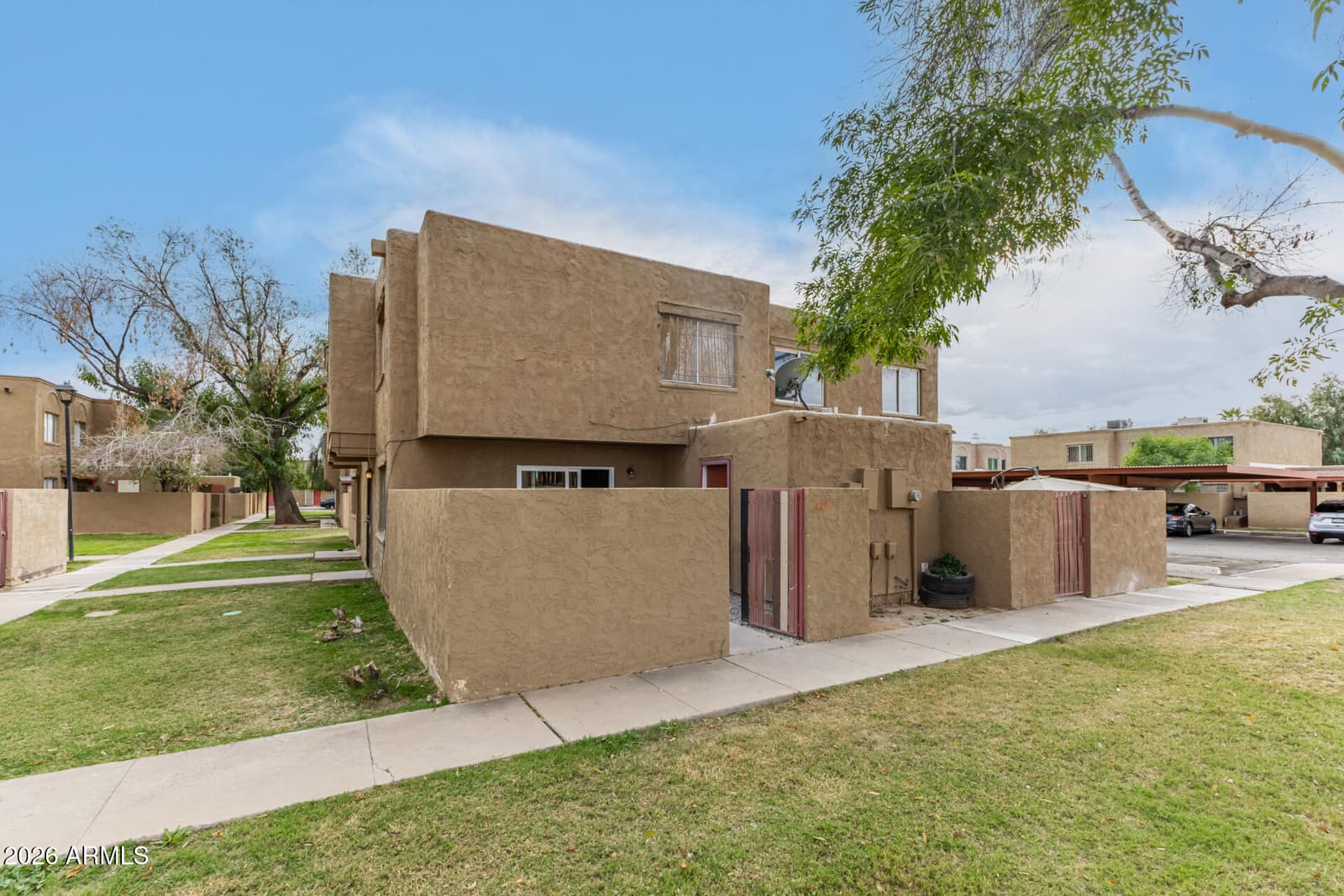 4267 N 68TH Lane, Phoenix, AZ 85033 — photo 2 of 25