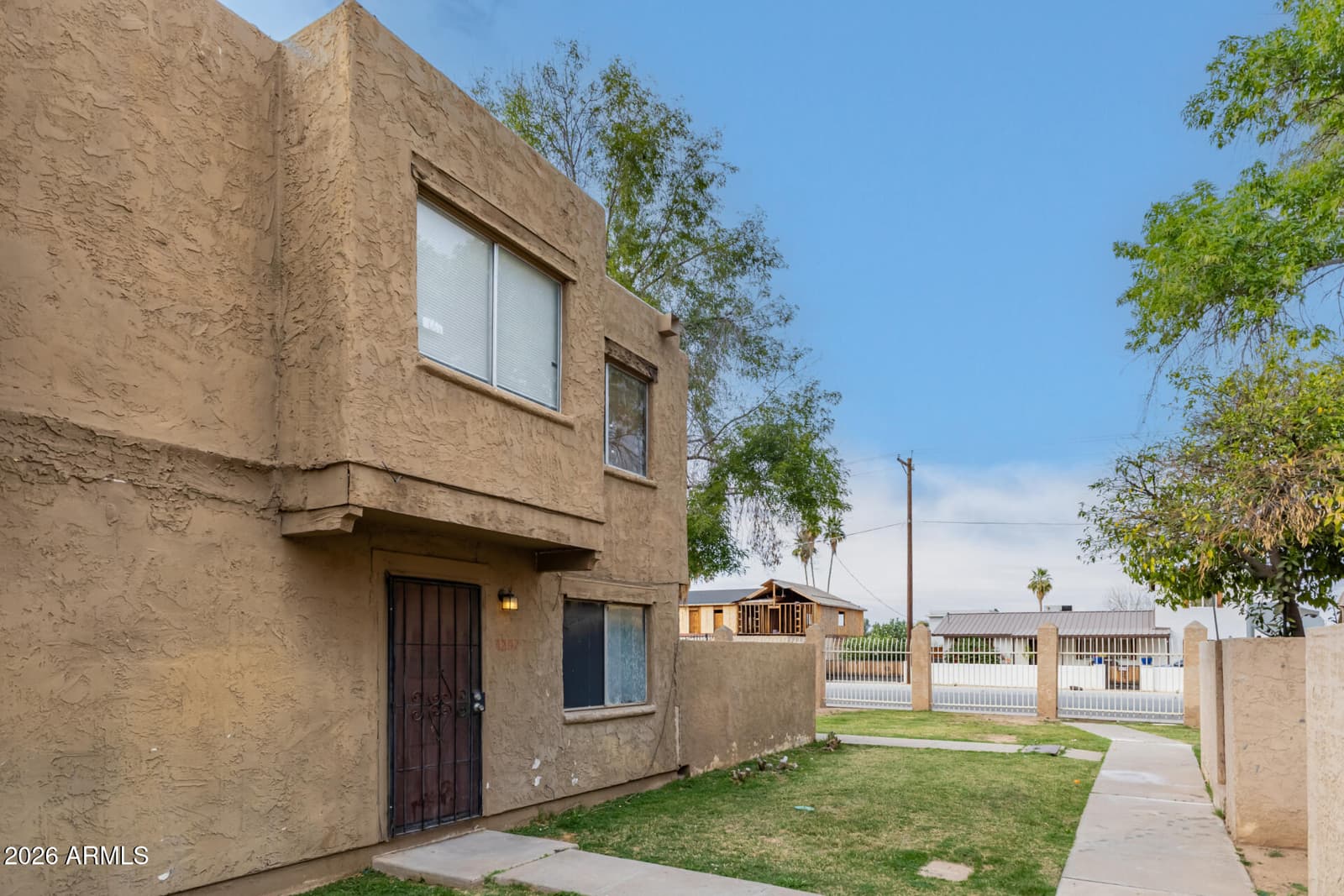 4267 N 68TH Lane, Phoenix, AZ 85033 — photo 3 of 25