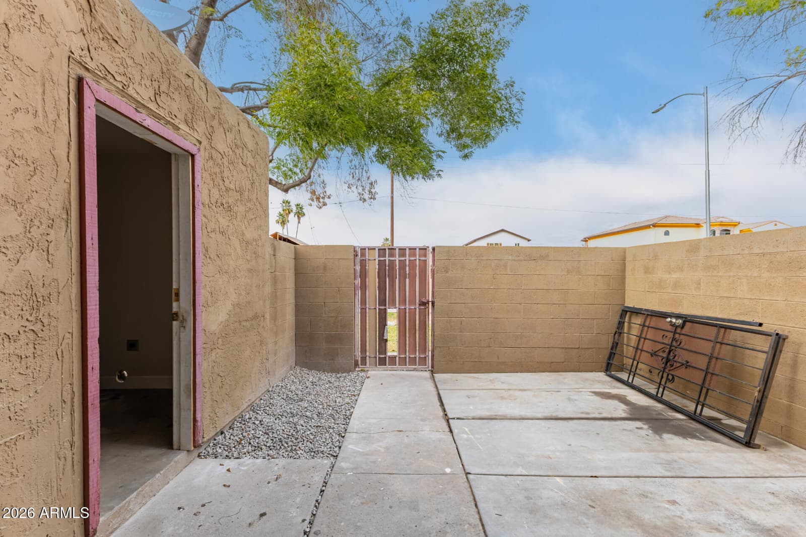 4267 N 68TH Lane, Phoenix, AZ 85033 — photo 24 of 25