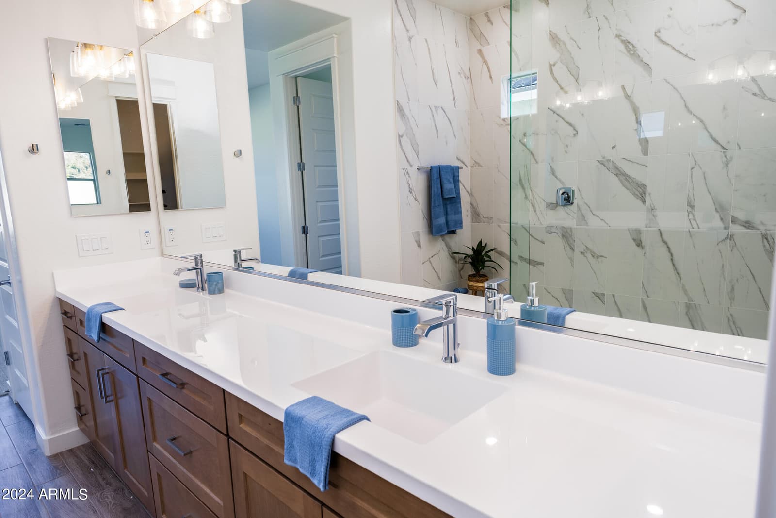 7550 W GELDING Drive, Peoria, AZ 85381 — photo 32 of 45