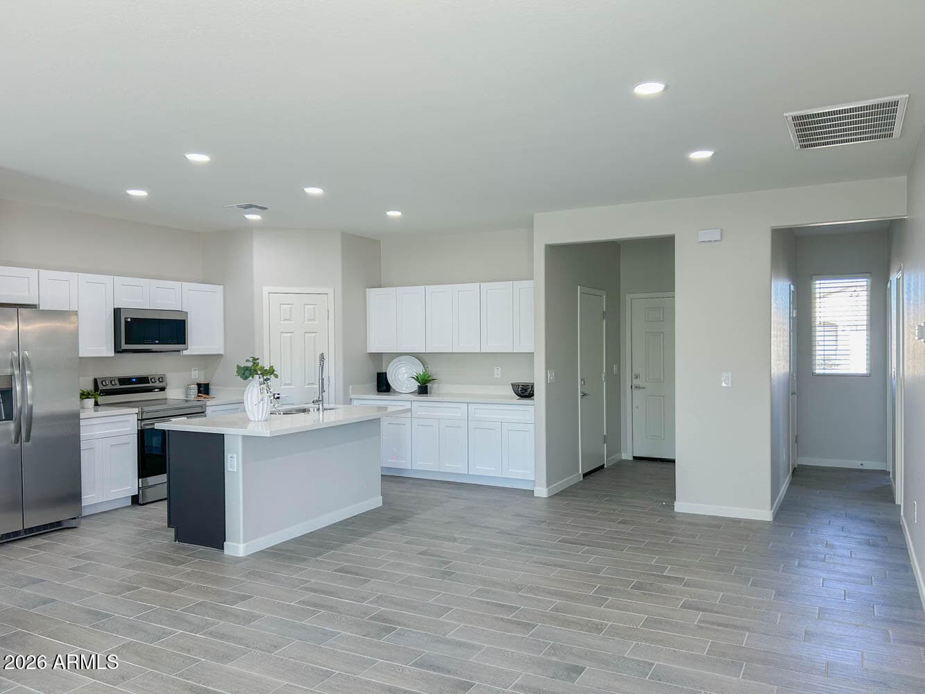 9125 W REVENTON Drive, Arizona City, AZ 85123 — photo 12 of 41