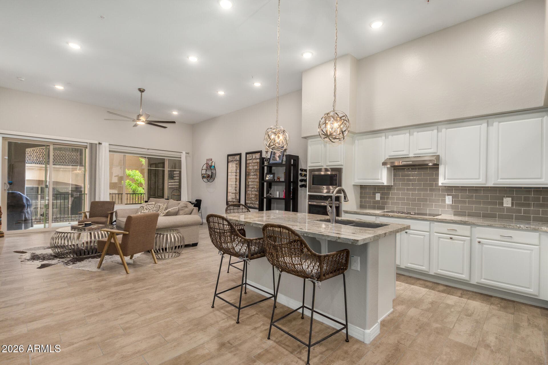 15550 S 5TH Avenue 130, Phoenix, AZ 85045 — photo 2 of 30