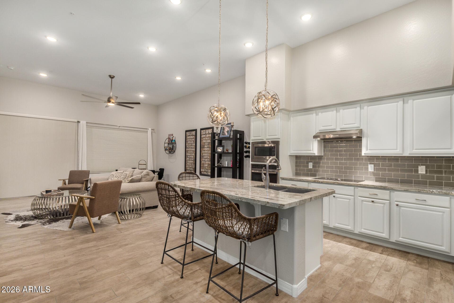 15550 S 5TH Avenue 130, Phoenix, AZ 85045 — photo 3 of 30