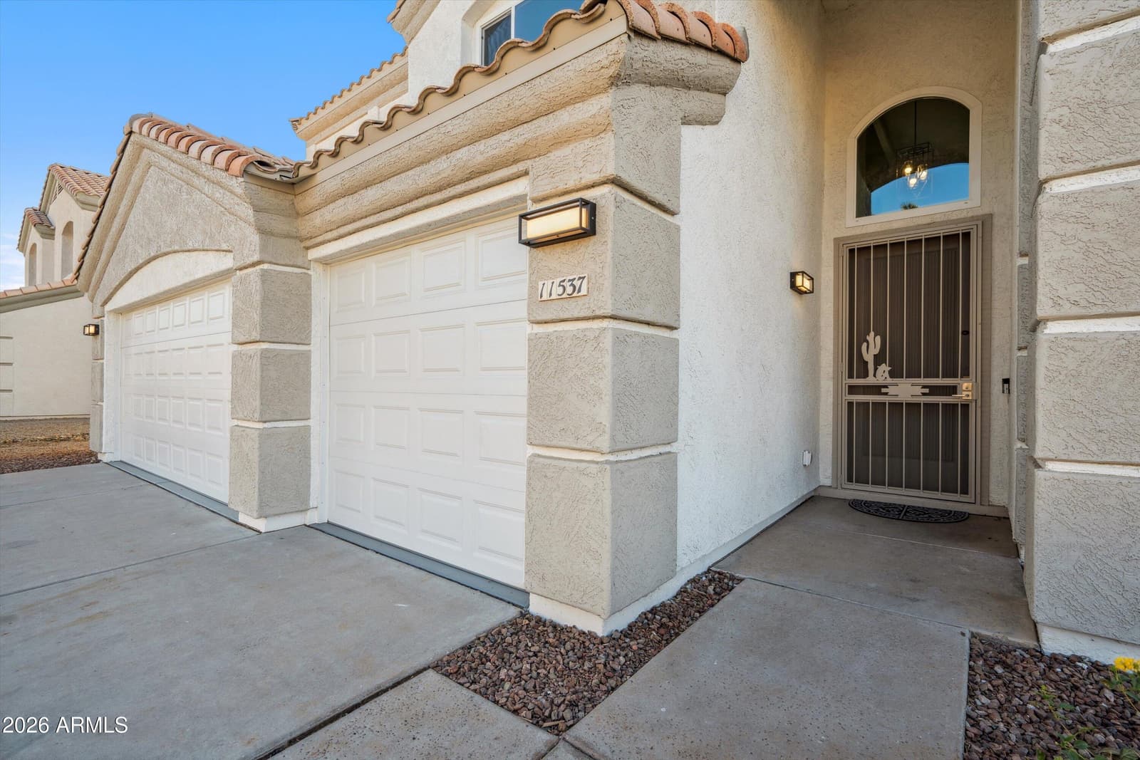 11537 W LAURELWOOD Lane, Avondale, AZ 85392 — photo 12 of 38
