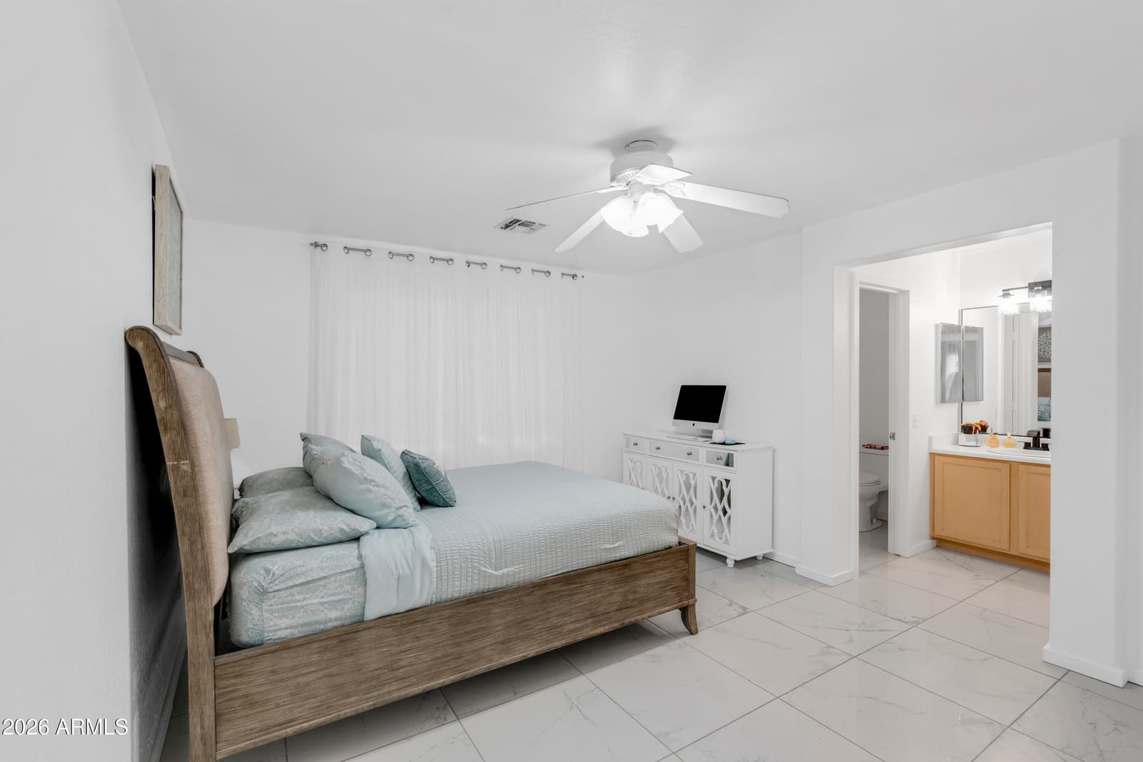 30052 N SUNRAY Drive, San Tan Valley, AZ 85143 — photo 16 of 20