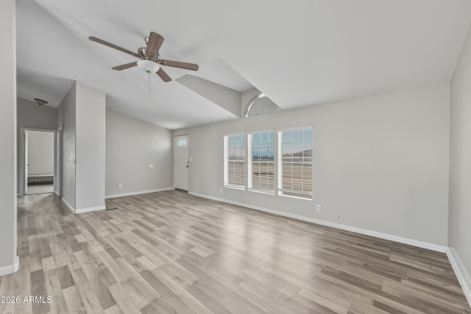 10618 W PRAIRIE Lane, Casa Grande, AZ 85193 — photo 12 of 37