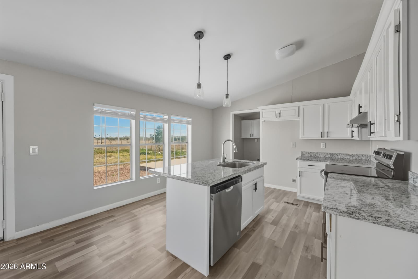 10618 W PRAIRIE Lane, Casa Grande, AZ 85193 — photo 18 of 37