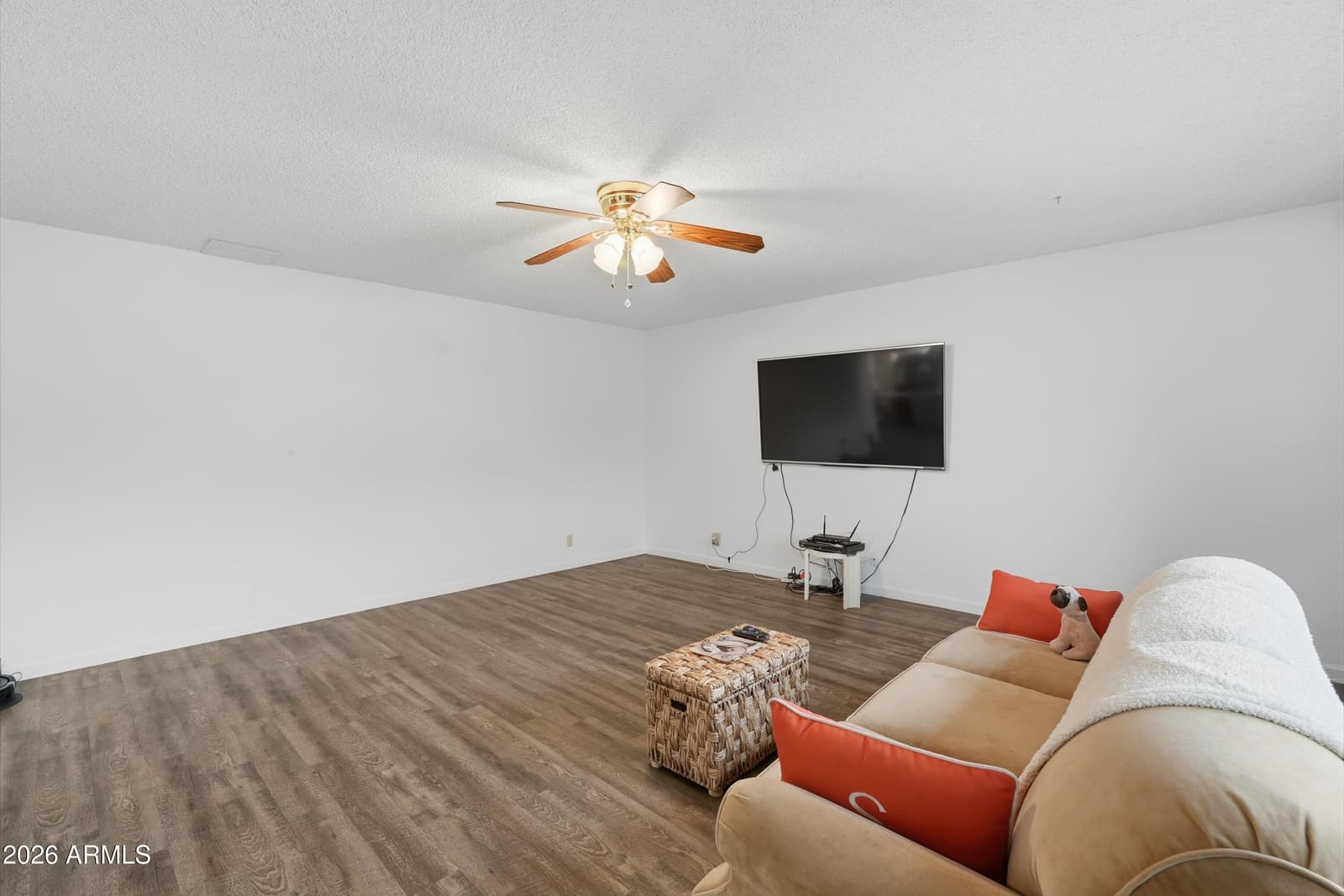 5832 E BILLINGS Street, Mesa, AZ 85205 — photo 8 of 40