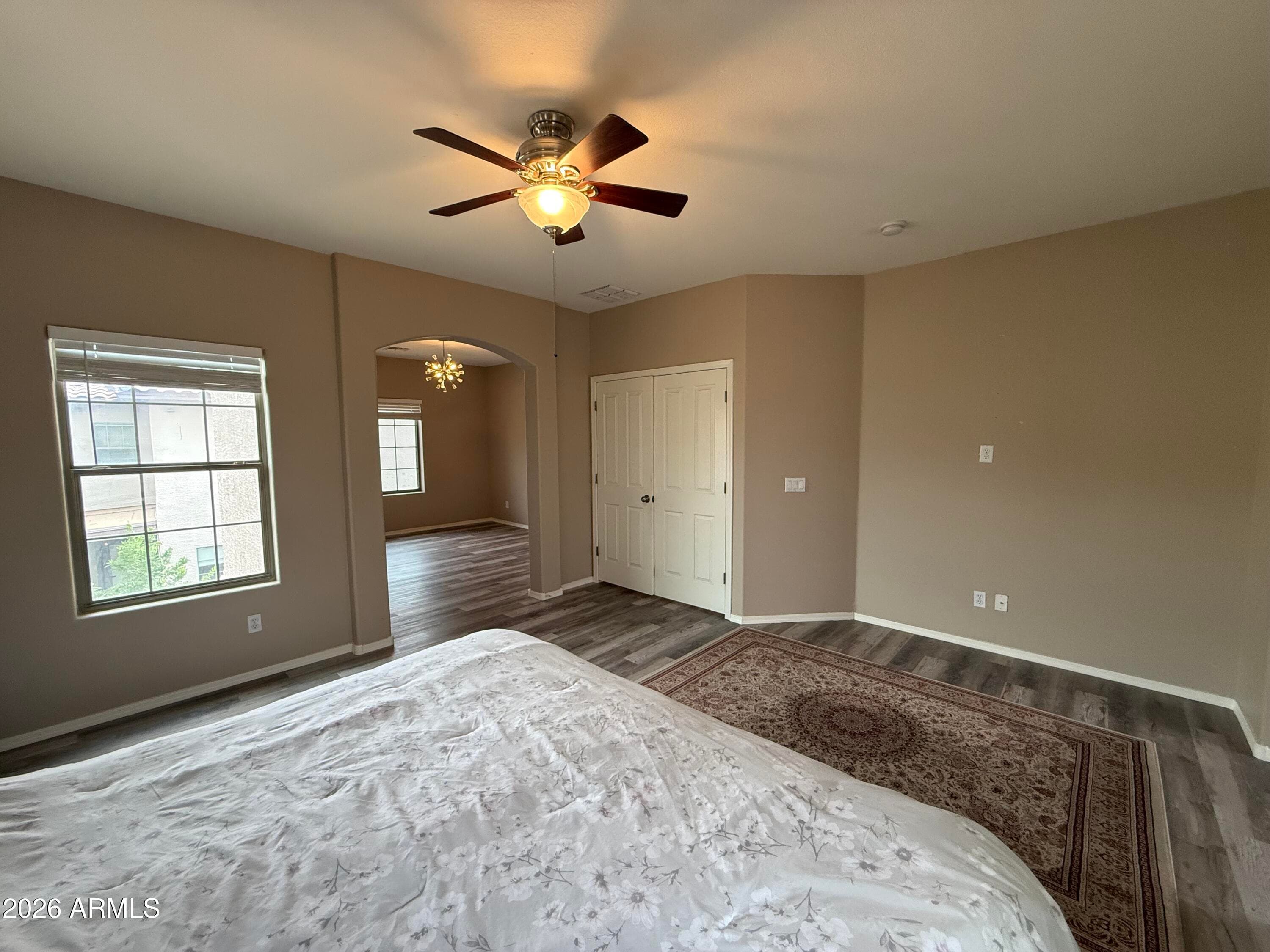 15946 W PORT ROYALE Lane, Surprise, AZ 85379 — photo 10 of 41