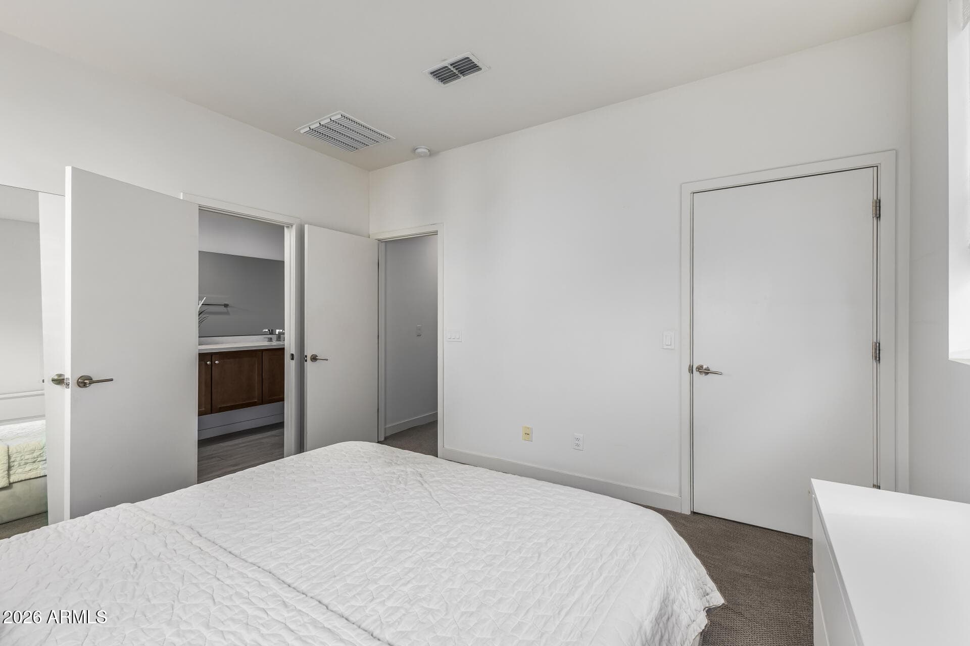 325 E CORONADO Road 13, Phoenix, AZ 85004 — photo 11 of 32