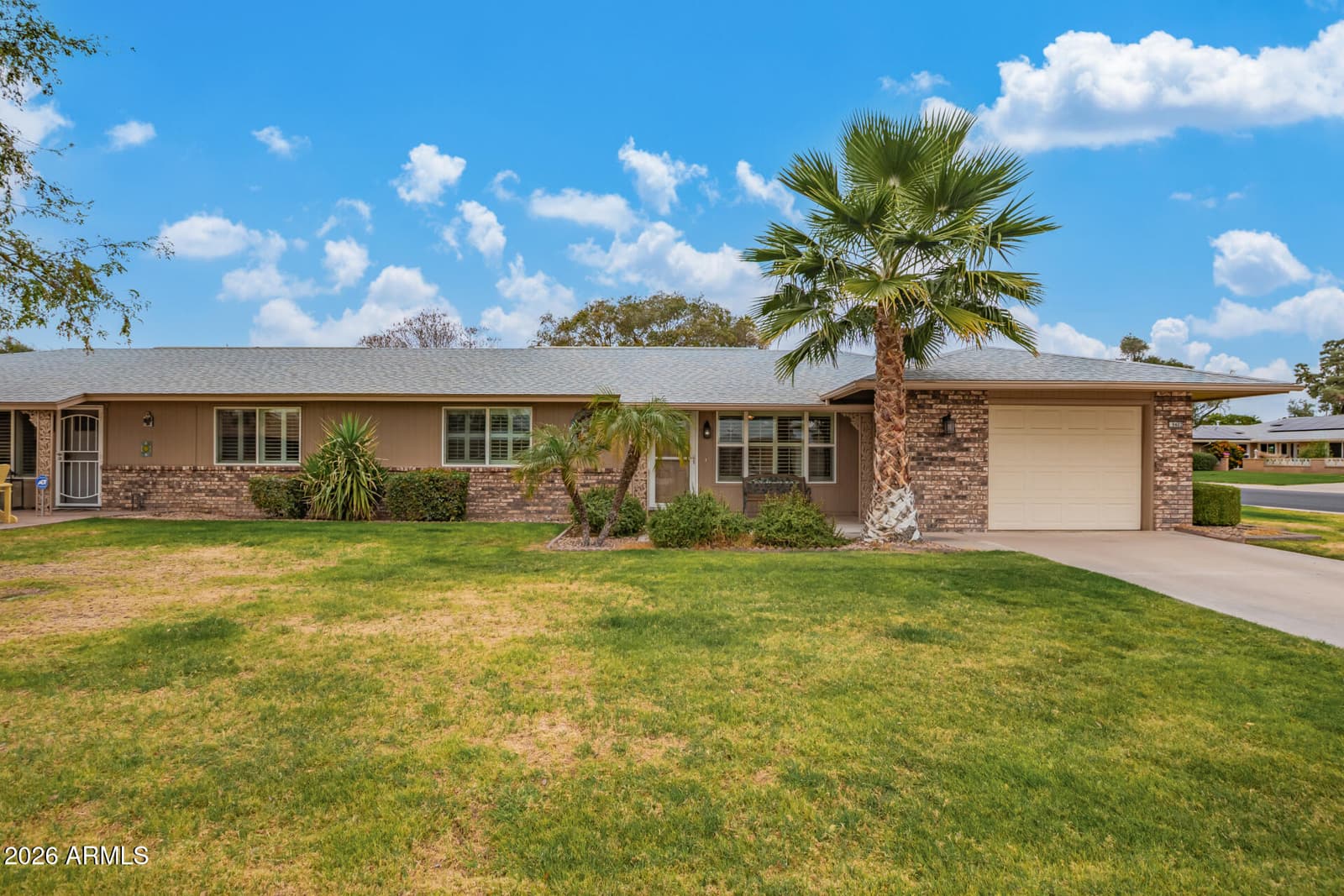 9402 W LONG HILLS Drive, Sun City, AZ 85351 — photo 6 of 29