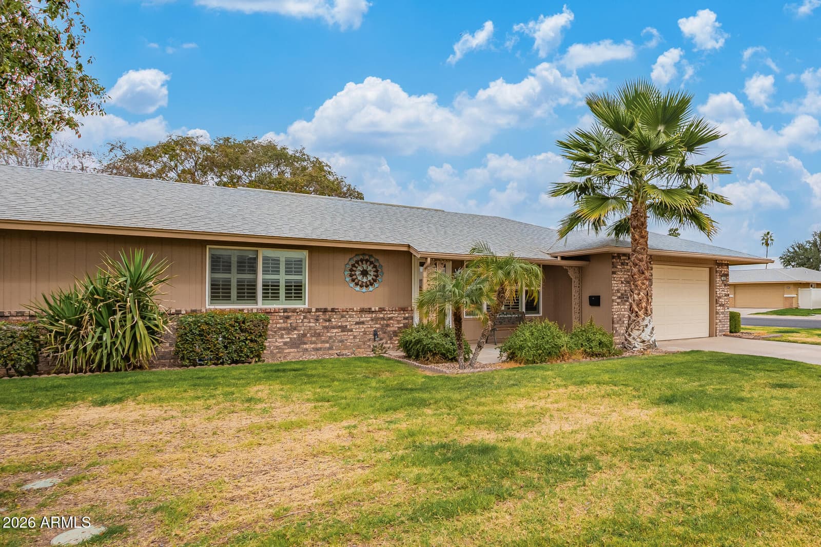 9402 W LONG HILLS Drive, Sun City, AZ 85351 — photo 7 of 29