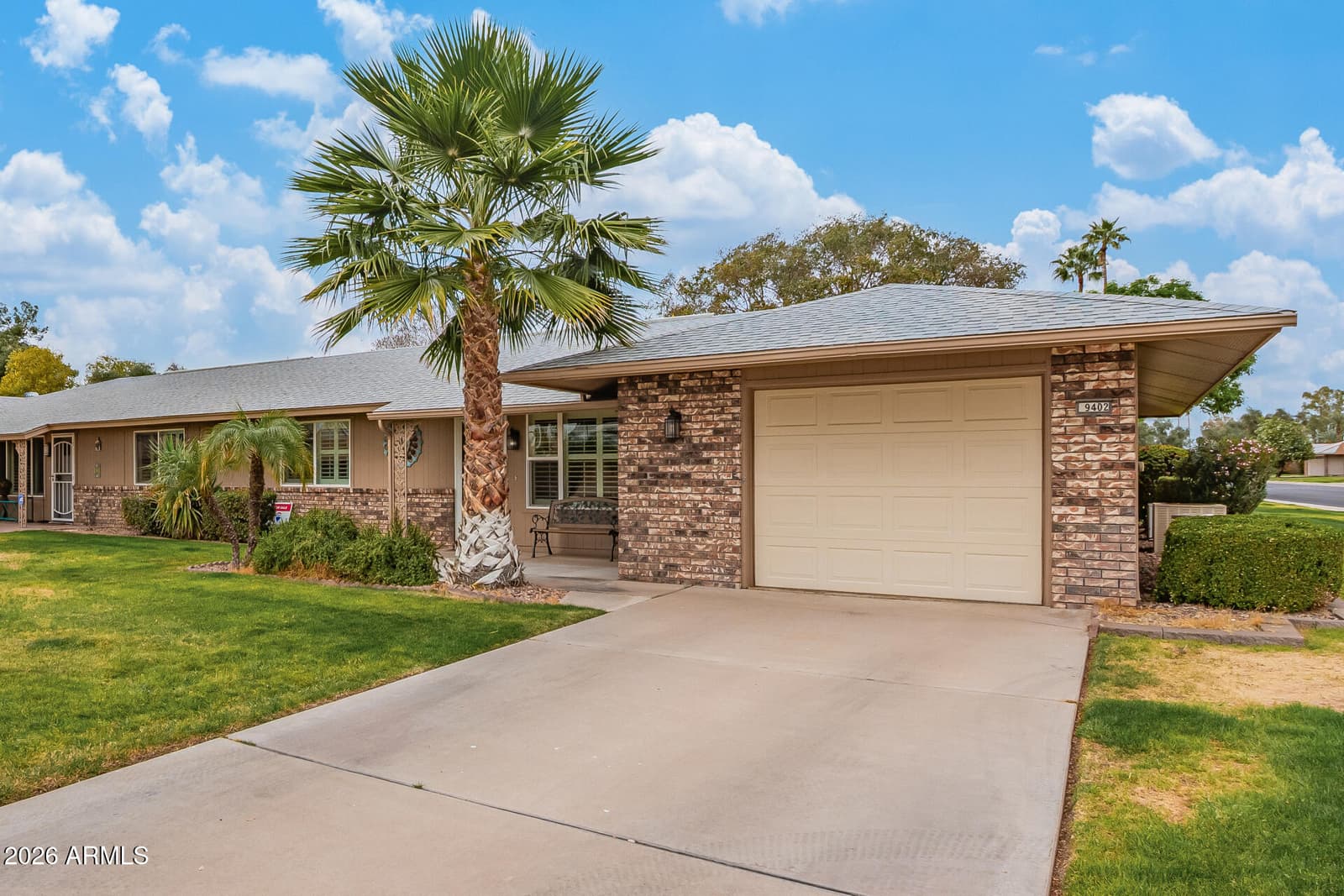 9402 W LONG HILLS Drive, Sun City, AZ 85351 — photo 9 of 29