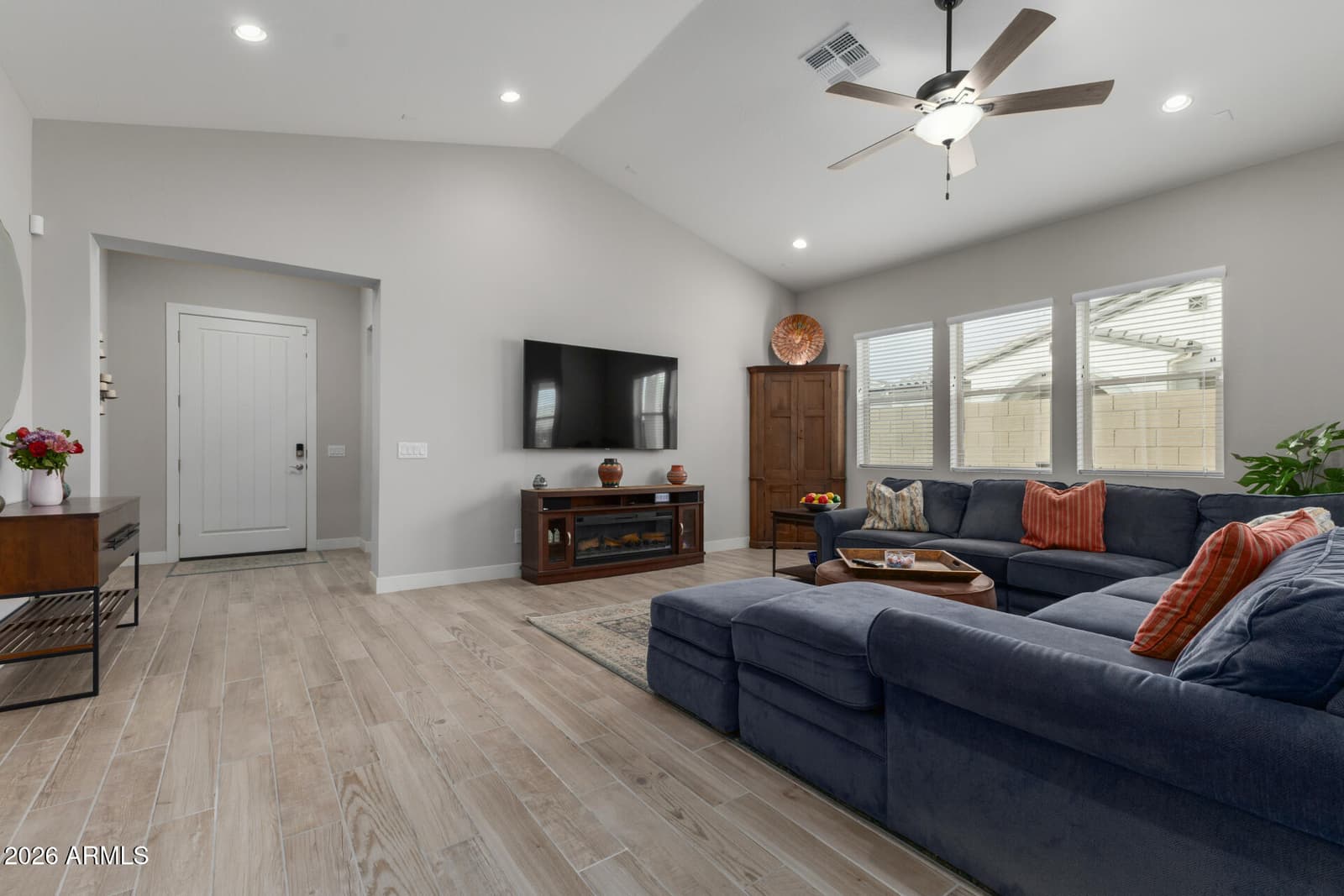 11531 N JEROME Street, Surprise, AZ 85388 — photo 5 of 54