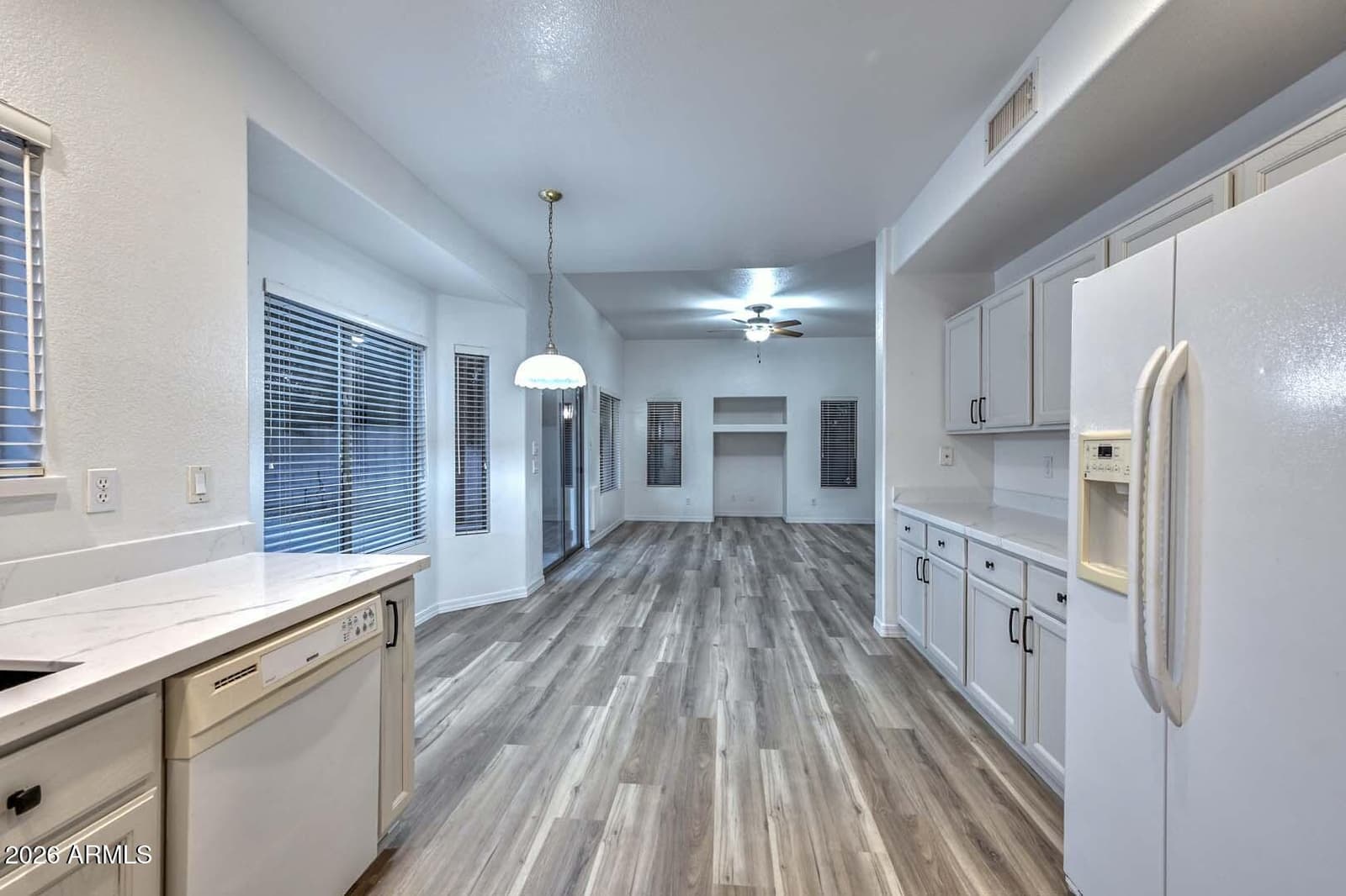 26435 N 42ND Place, Phoenix, AZ 85050 — photo 15 of 66