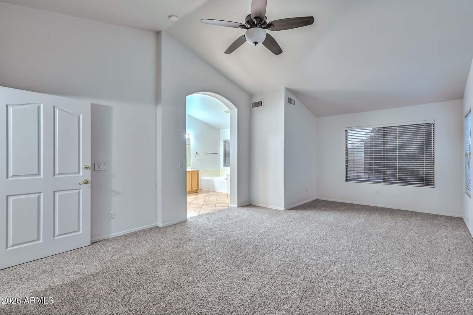 26435 N 42ND Place, Phoenix, AZ 85050 — photo 19 of 66