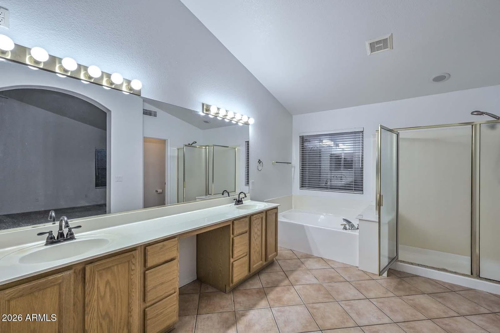 26435 N 42ND Place, Phoenix, AZ 85050 — photo 20 of 66