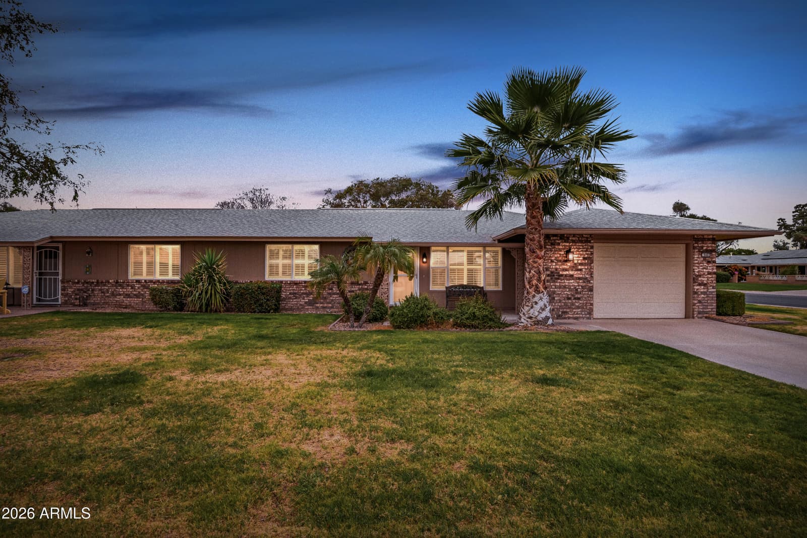 9402 W LONG HILLS Drive, Sun City, AZ 85351 — photo 5 of 29