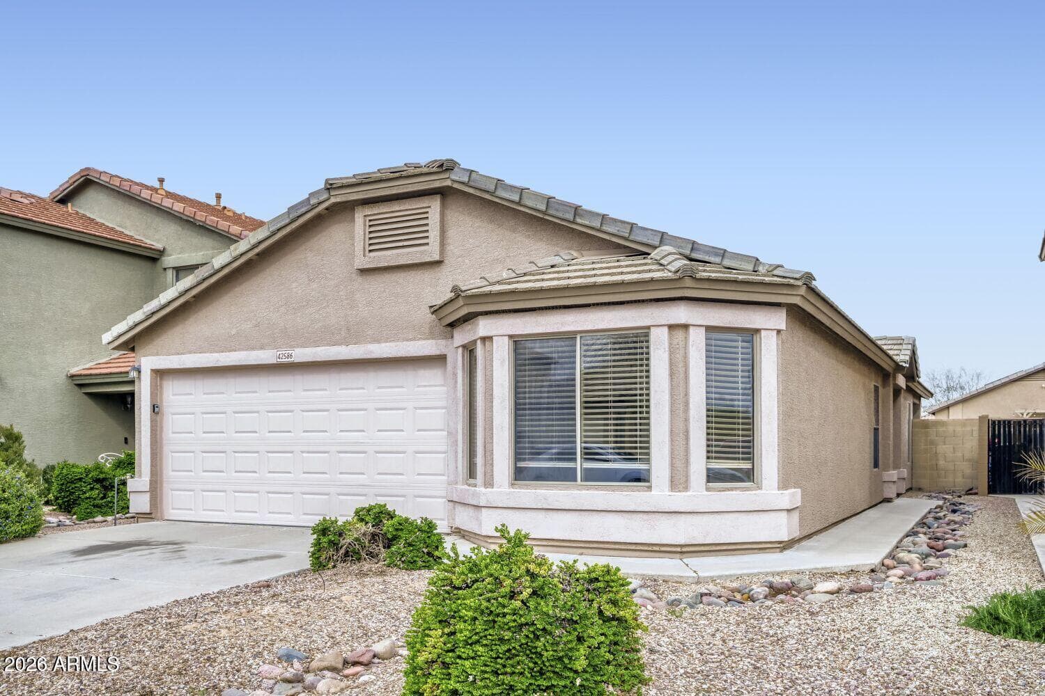42586 W SUNLAND Drive, Maricopa, AZ 85138 — photo 4 of 29