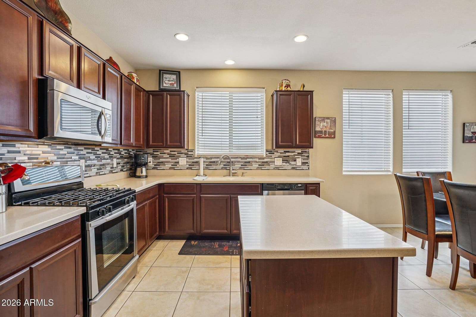 31349 N CAVALIER Drive, San Tan Valley, AZ 85143 — photo 13 of 34
