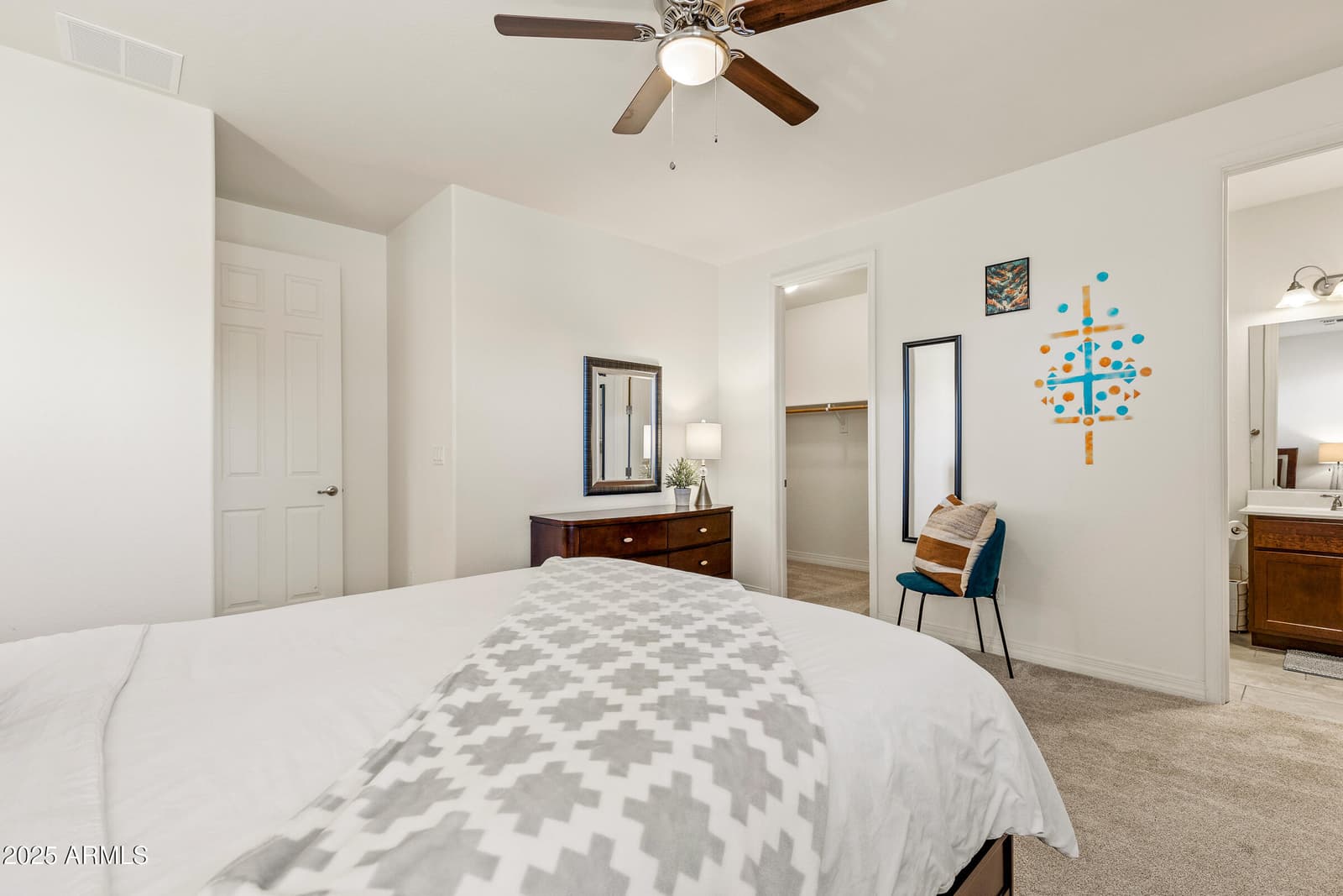 2477 W MISSION TIMBER Circle, Flagstaff, AZ 86001 — photo 14 of 77
