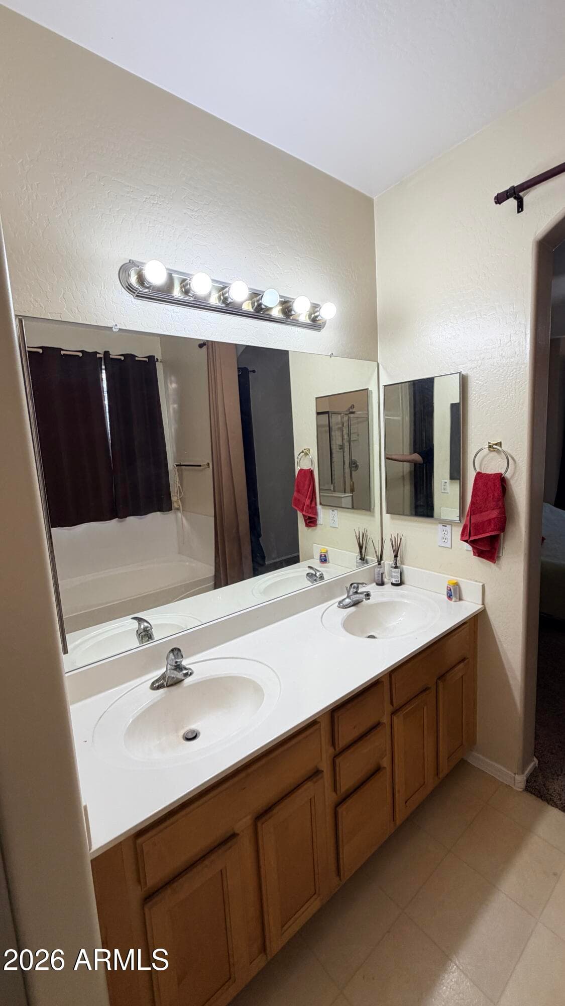10894 W DAVIS Lane, Avondale, AZ 85323 — photo 31 of 60
