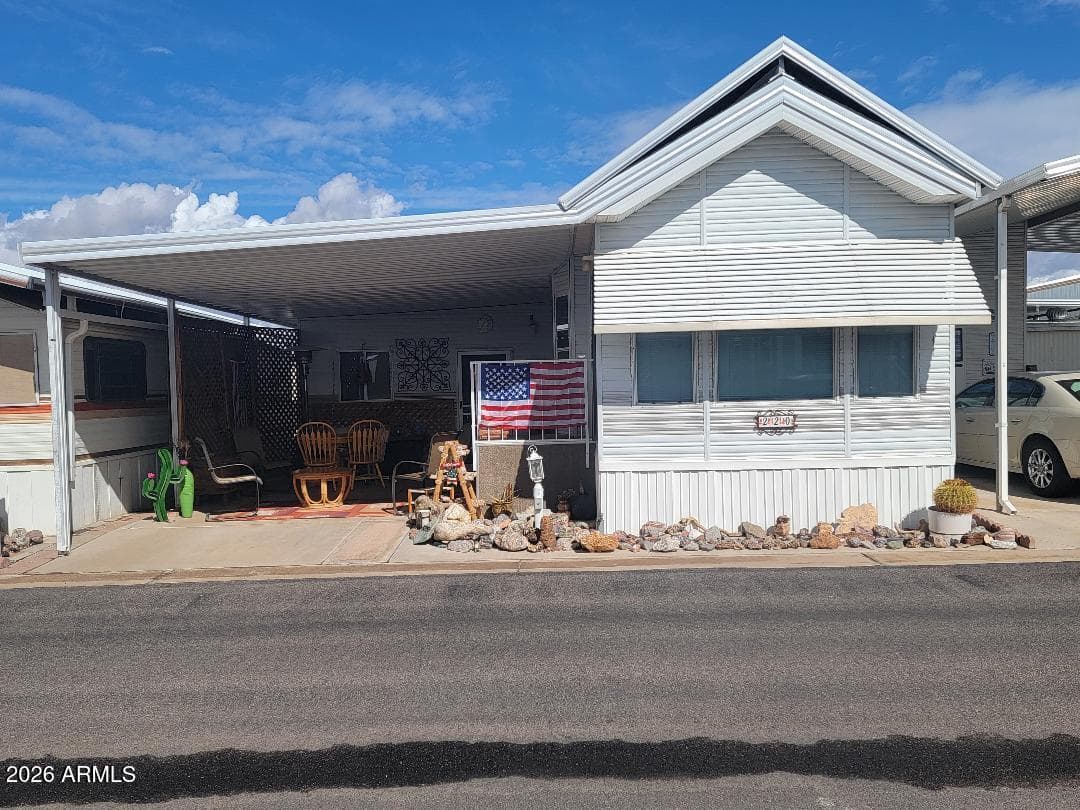 220 E MESQUITE Drive, Florence, AZ 85132 — photo 1 of 19